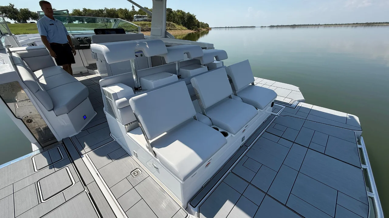 2024 Aviara AV40 Image Thumbnail #19