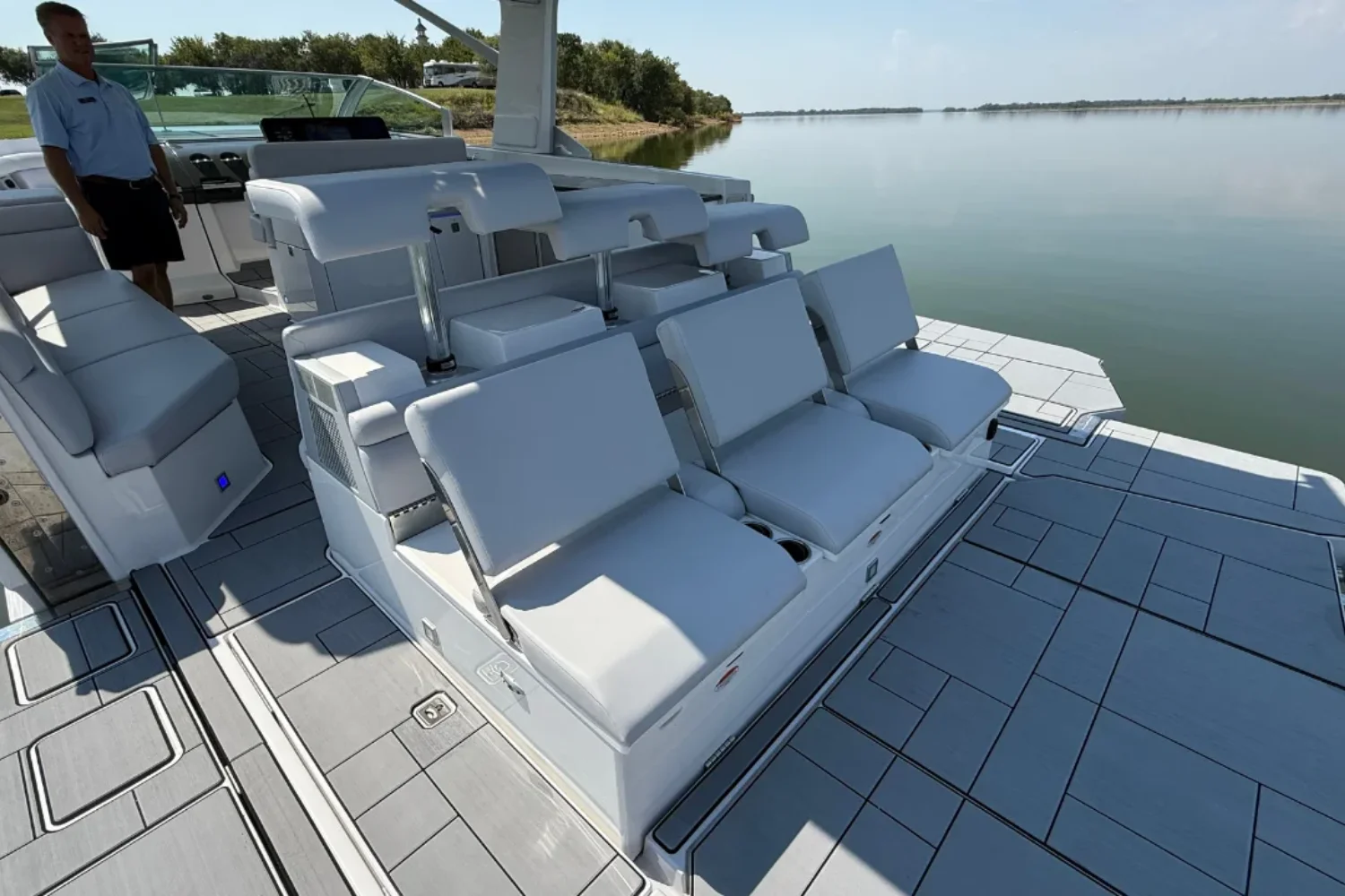 2024 Aviara AV40 Image Thumbnail #19