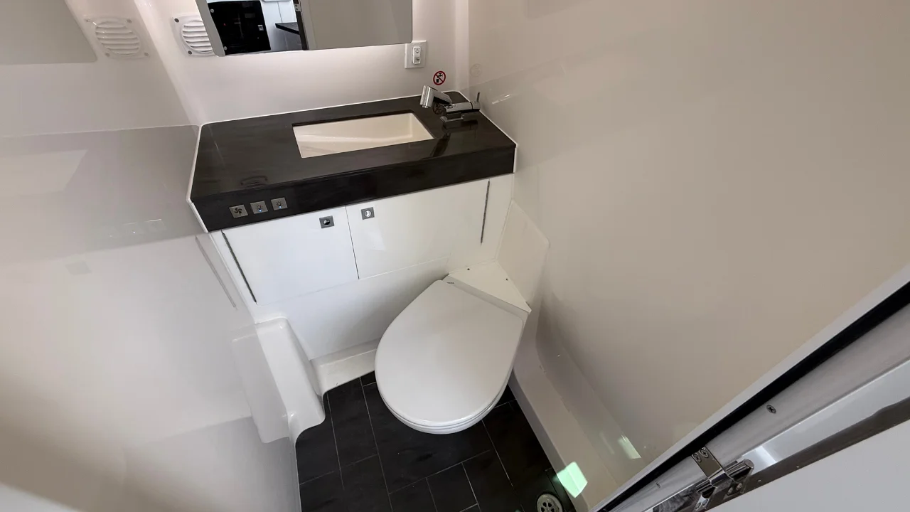 2024 Aviara AV40 Image Thumbnail #63