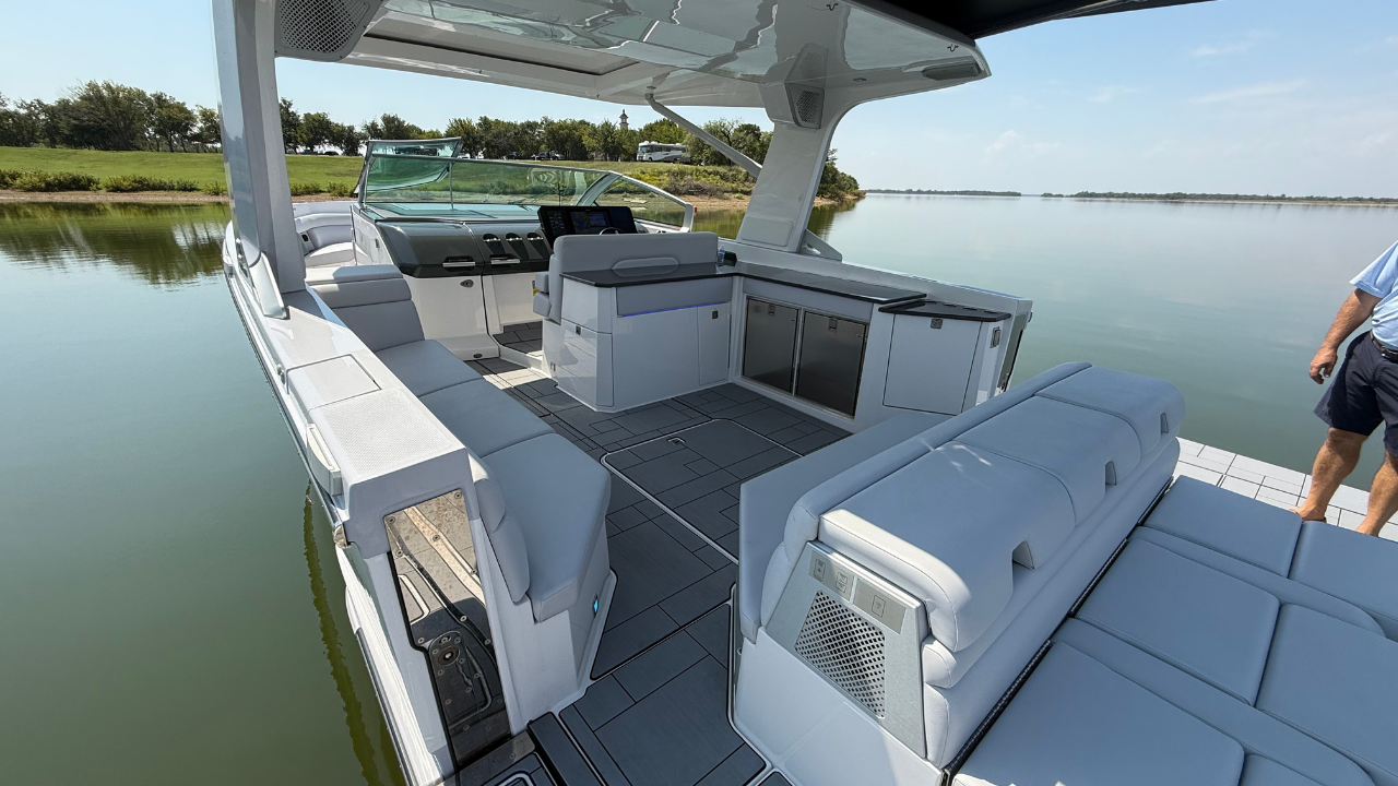 2024 Aviara AV40 Image Thumbnail #23