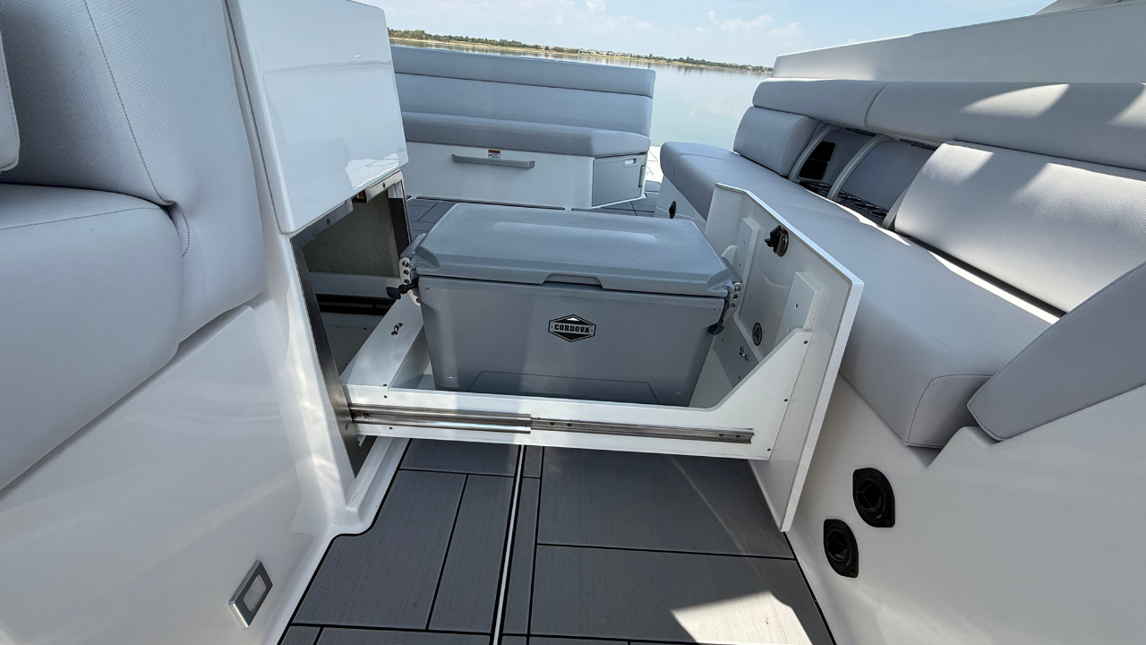 2024 Aviara AV40 Image Thumbnail #33