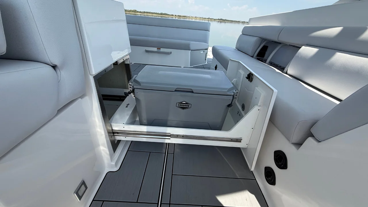 2024 Aviara AV40 Image Thumbnail #33