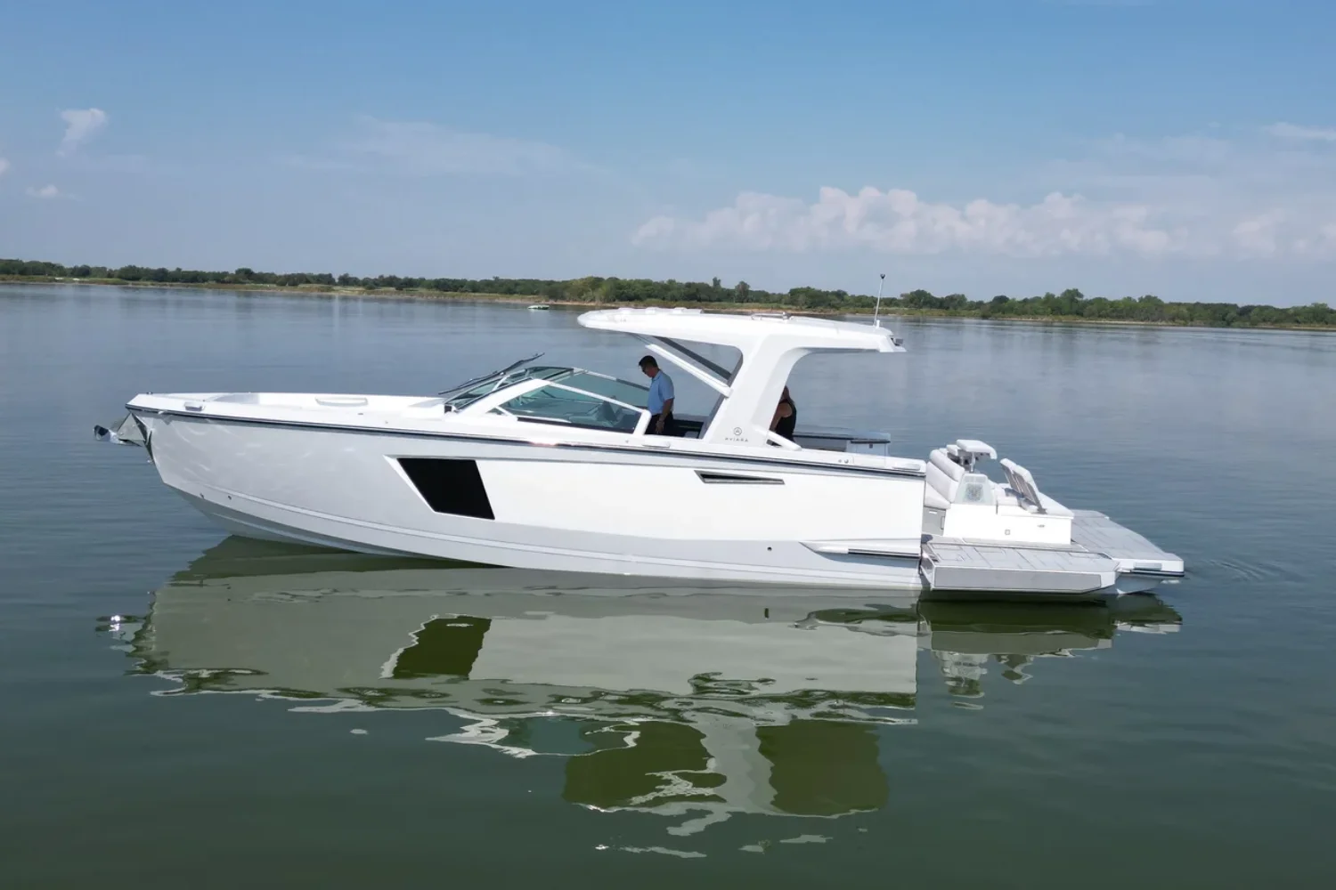 2024 Aviara AV40 Image Thumbnail #3