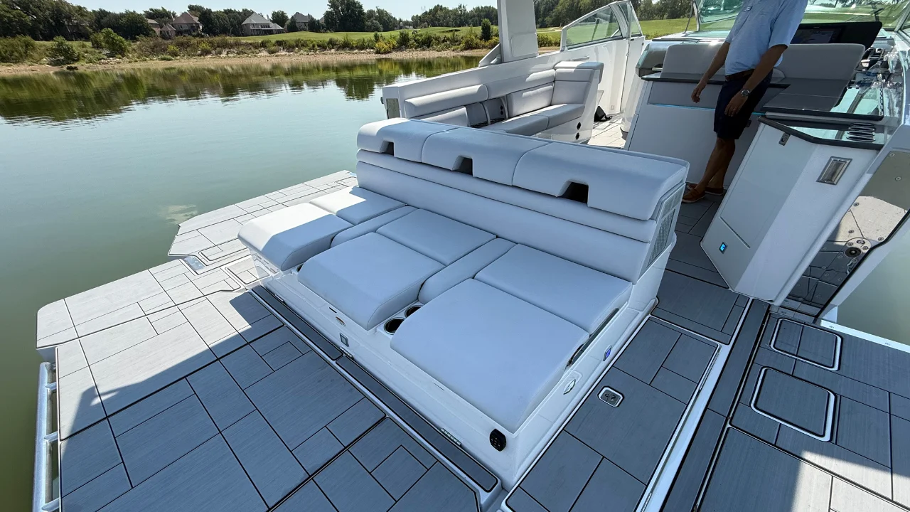 2024 Aviara AV40 Image Thumbnail #17