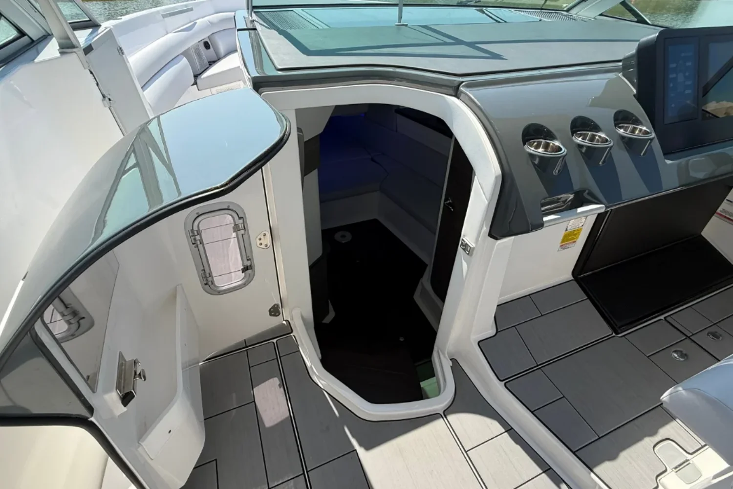 2024 Aviara AV40 Image Thumbnail #51