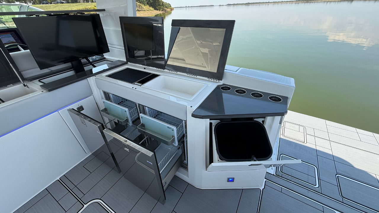 2024 Aviara AV40 Image Thumbnail #29