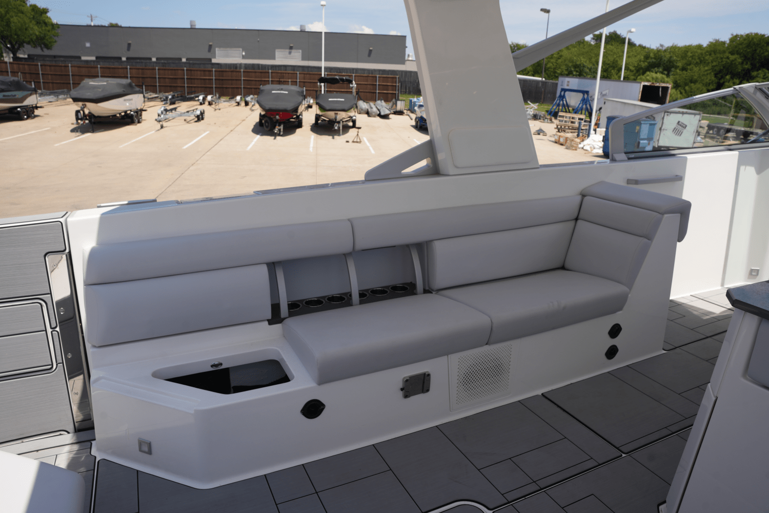 2024 Aviara AV40 Image Thumbnail #14