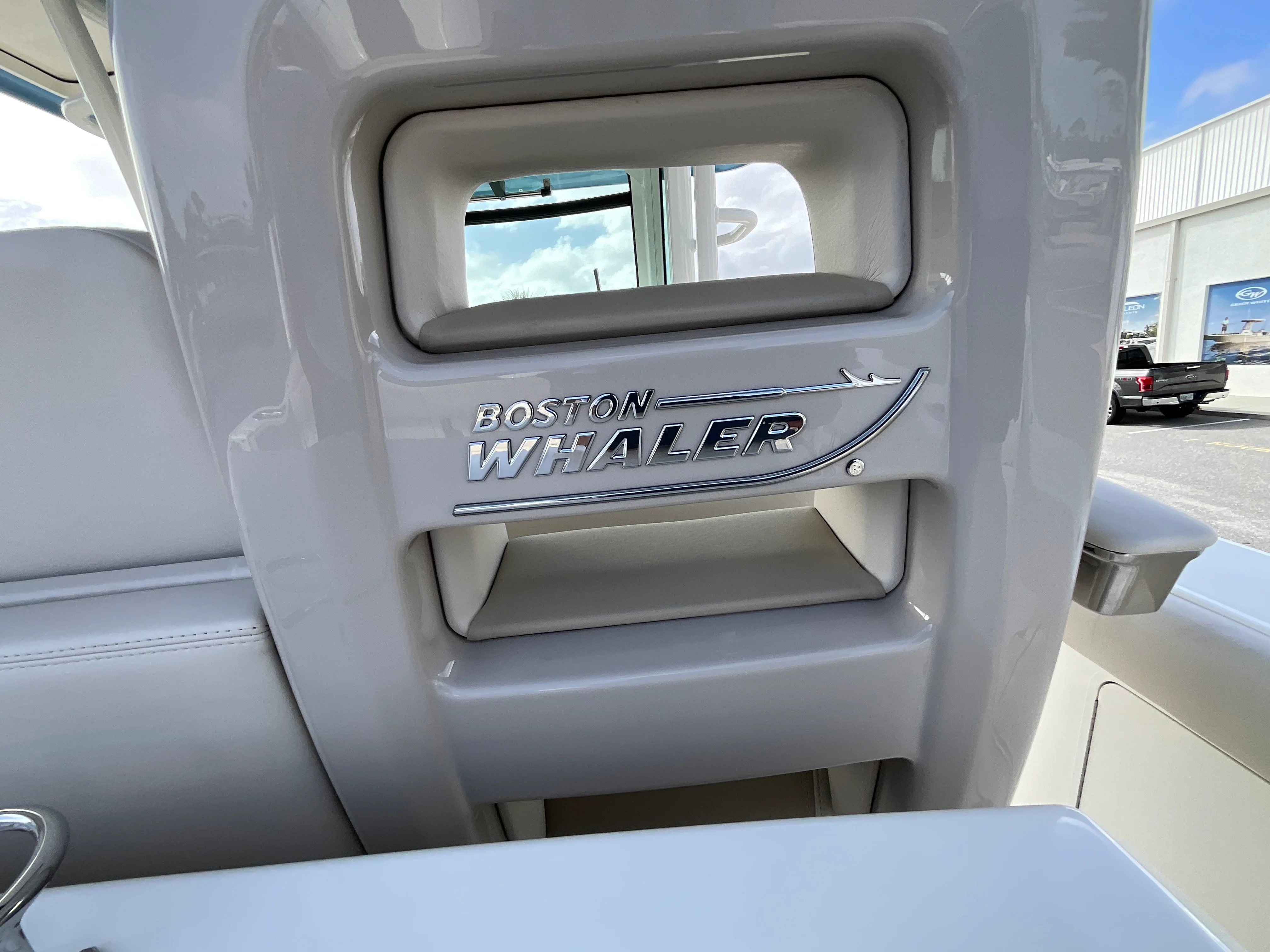 2026 Boston Whaler 330 Outrage Image Thumbnail #17