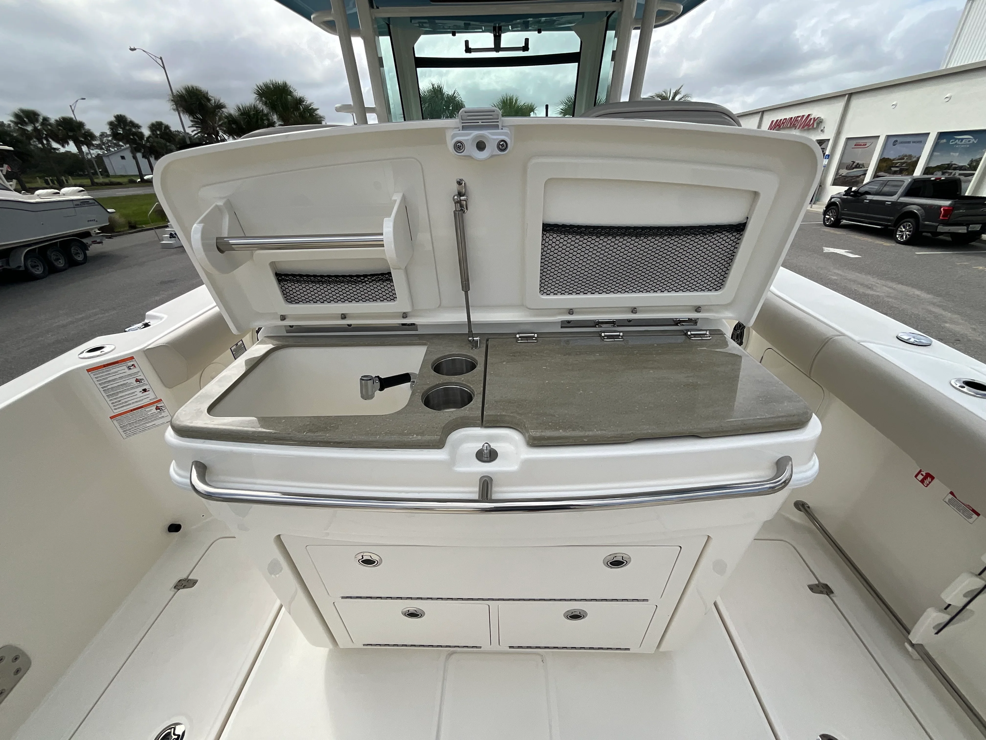 2026 Boston Whaler 330 Outrage Image Thumbnail #32