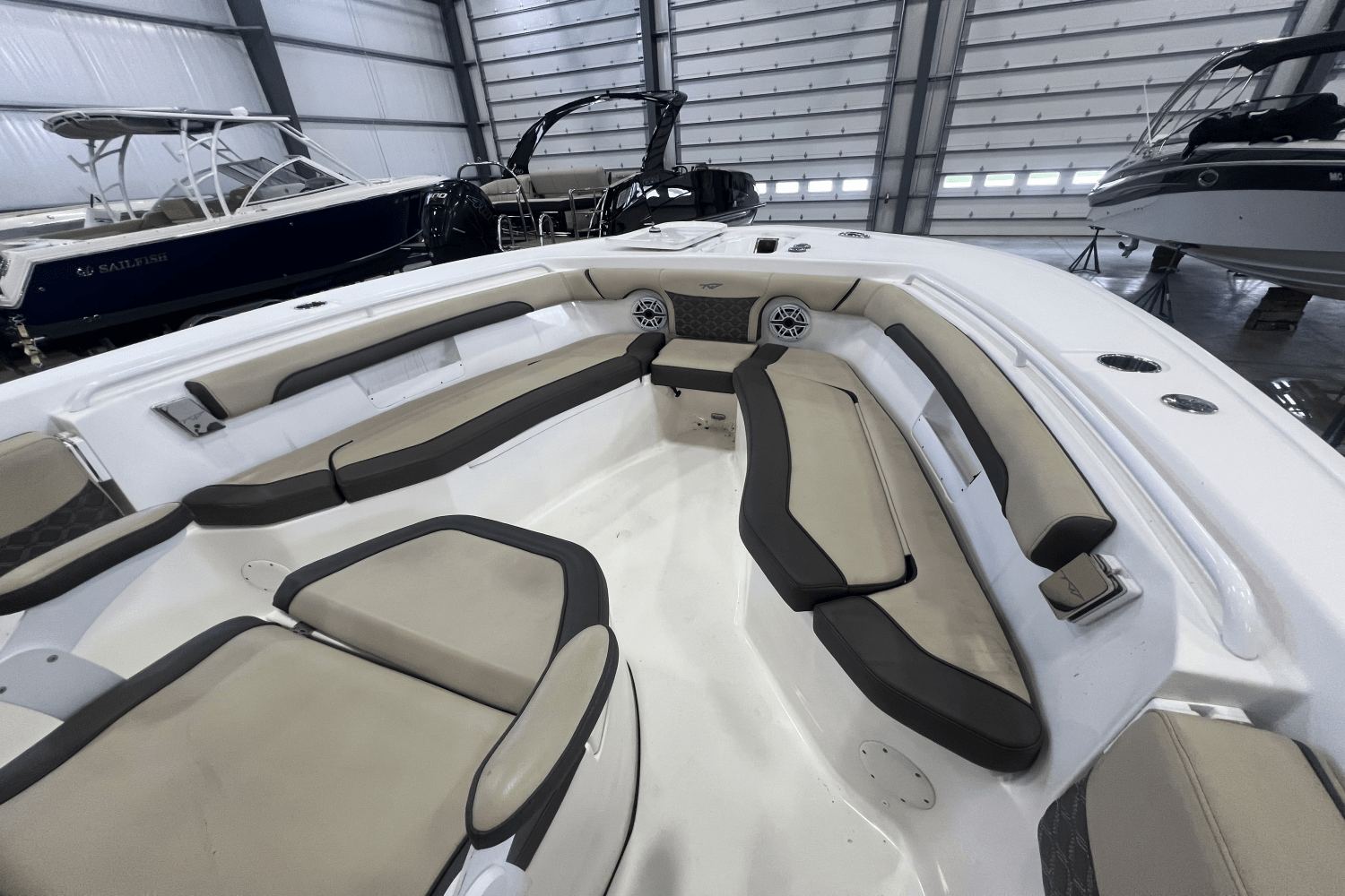 2021 Tidewater 256 LXF Image Thumbnail #6