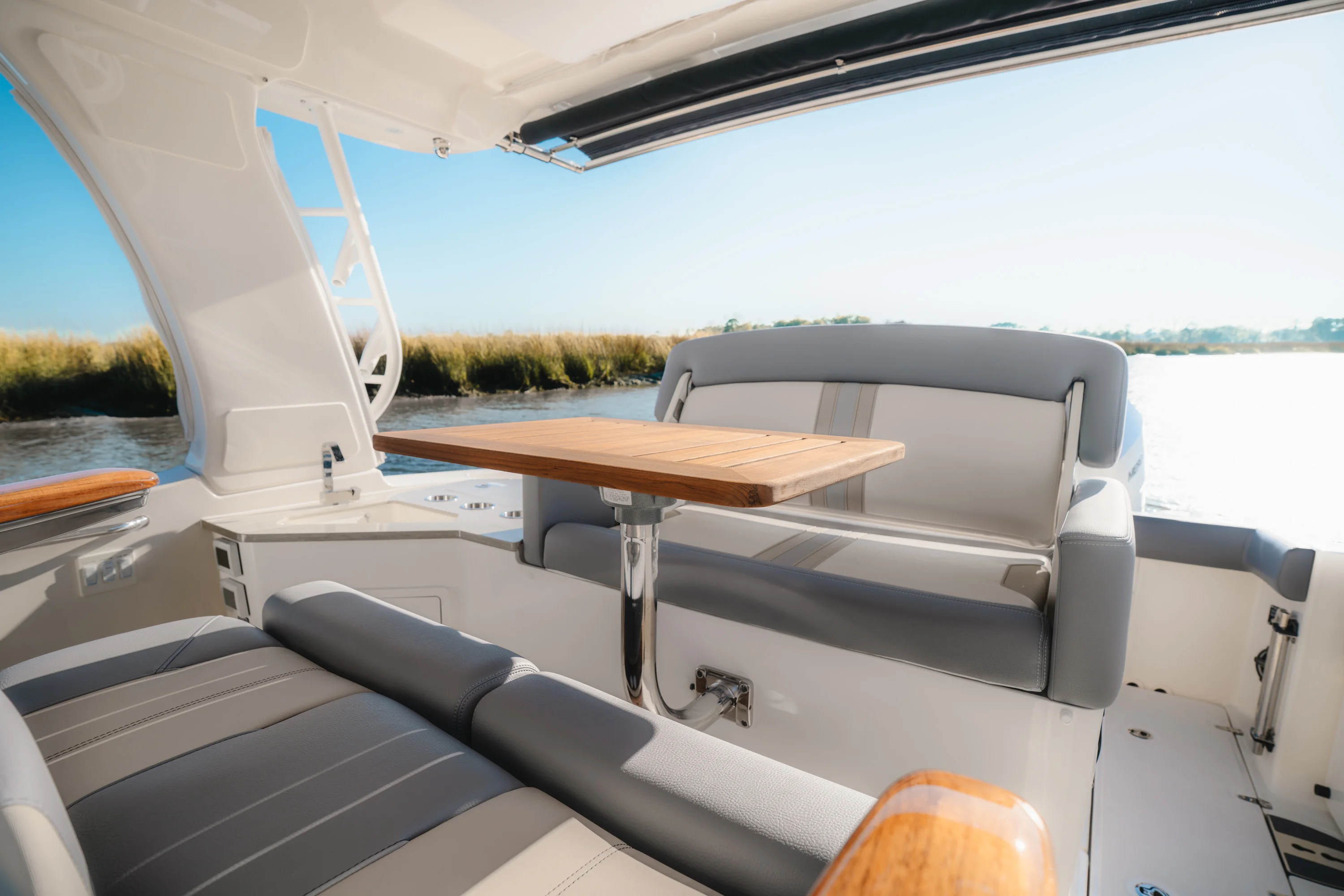 2026 Boston Whaler 350 Realm Image Thumbnail #15