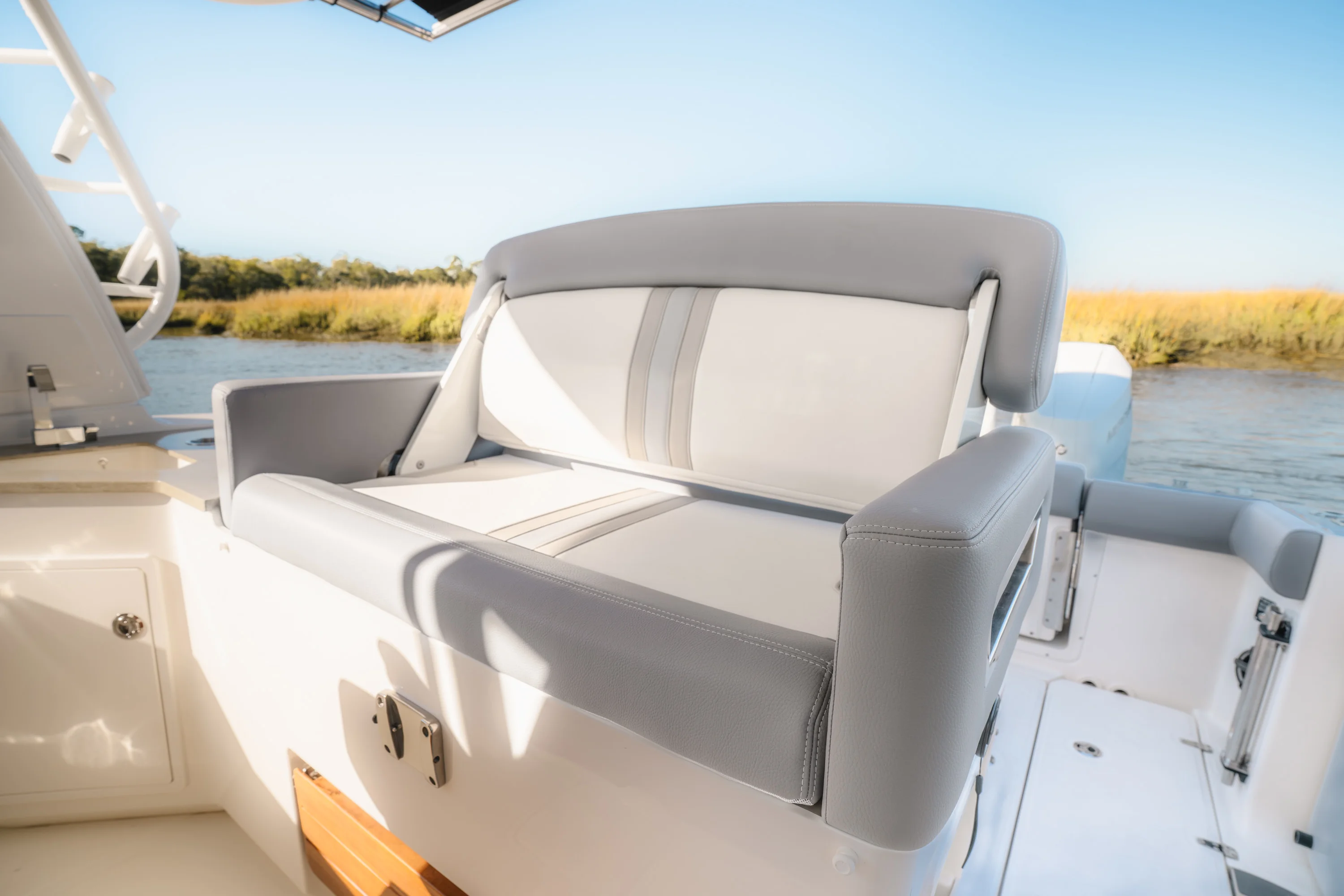 2026 Boston Whaler 350 Realm Image Thumbnail #14