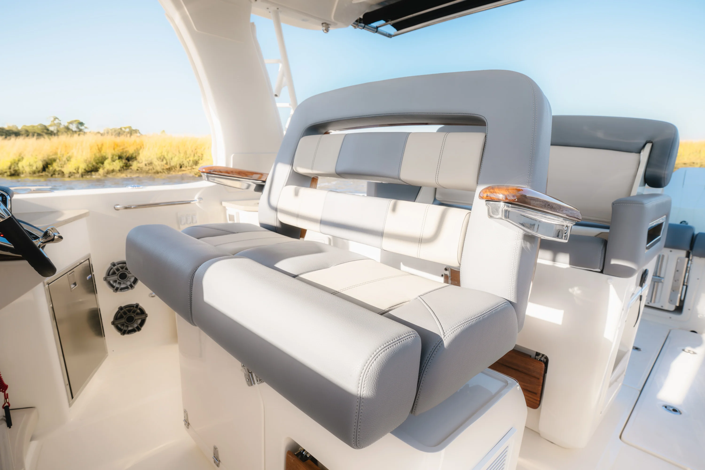 2026 Boston Whaler 350 Realm Image Thumbnail #16