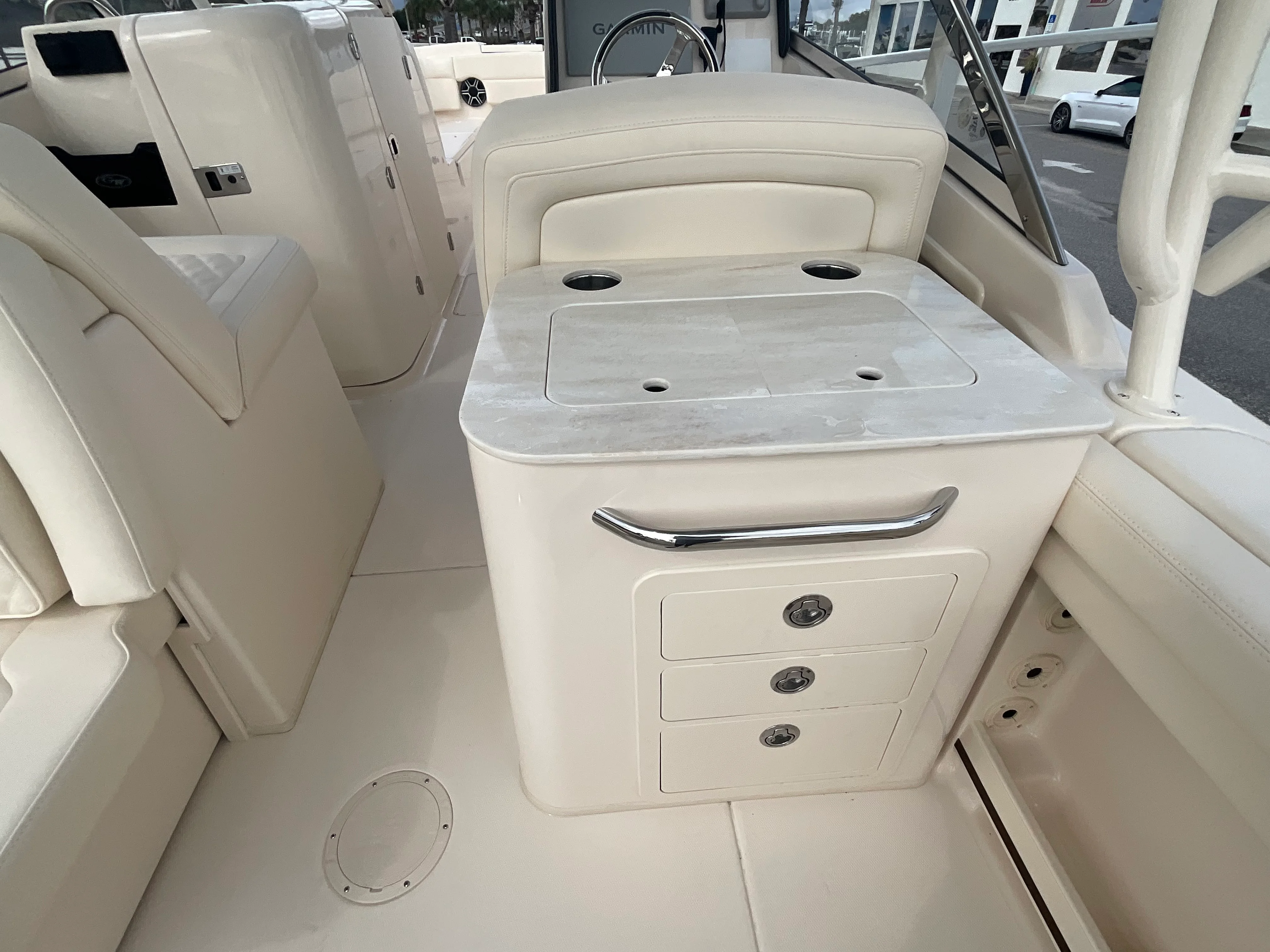 2026 Grady-White Freedom 275 Image Thumbnail #9