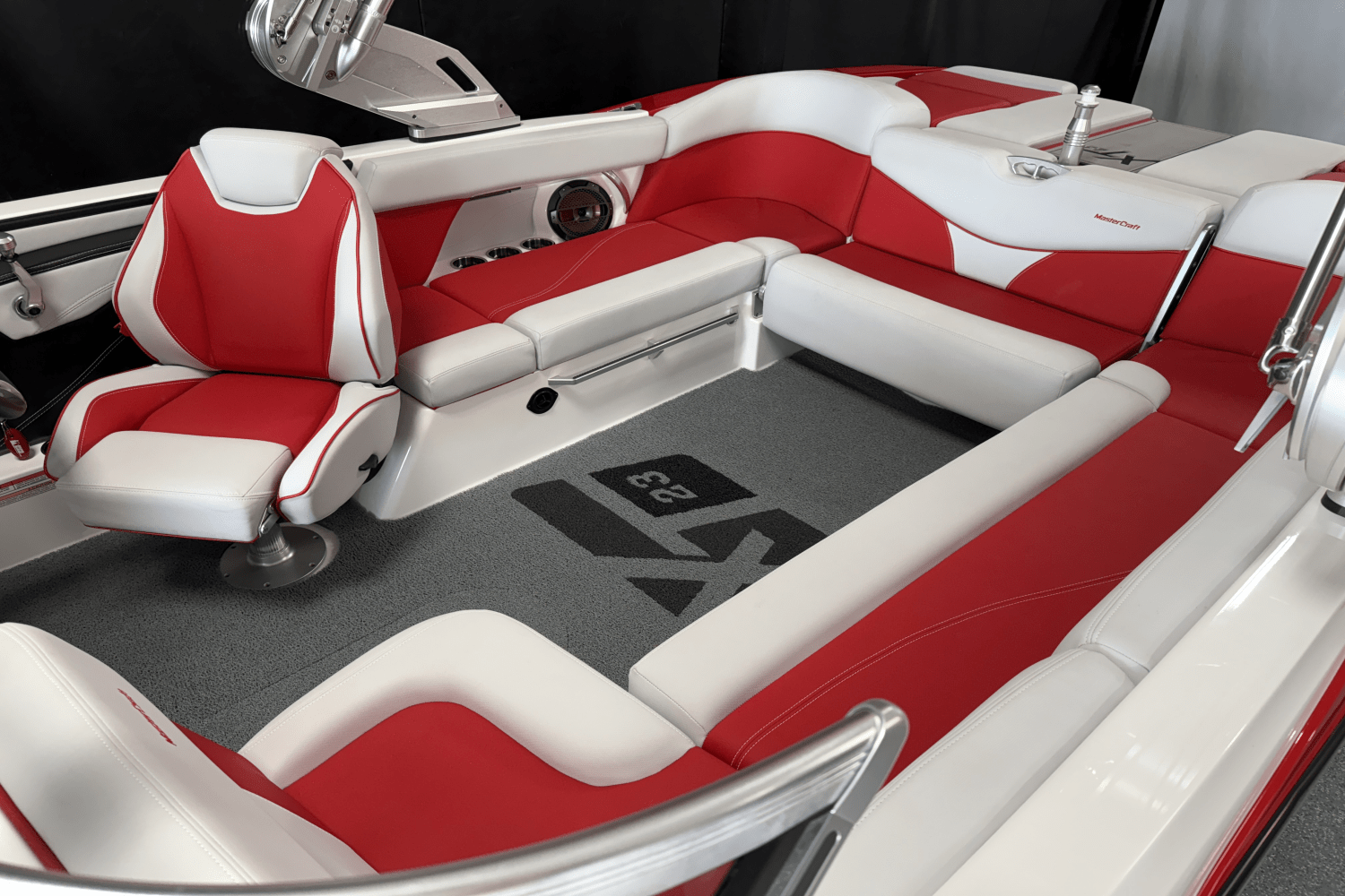 2021 Mastercraft XT23 Image Thumbnail #14
