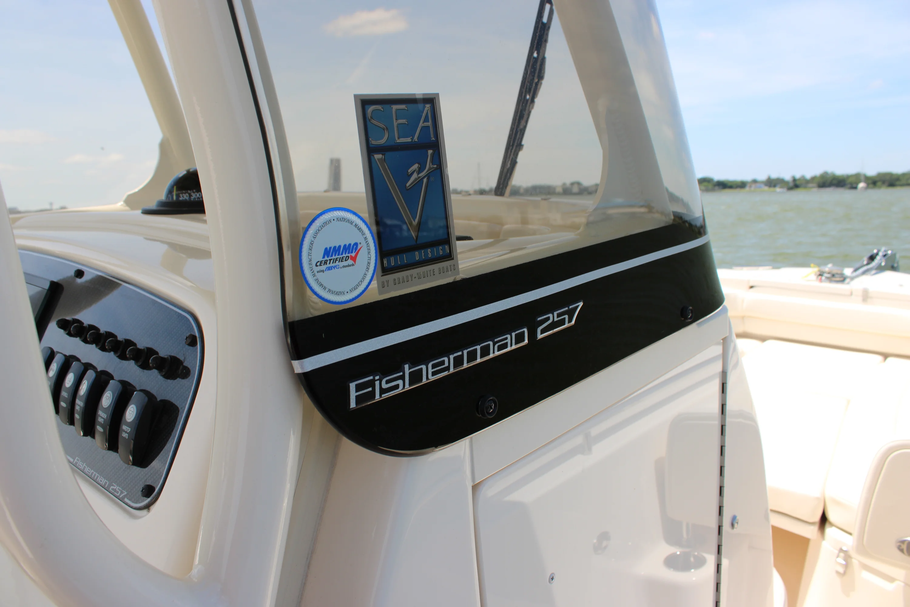 2026 Grady-White Fisherman 257 Image Thumbnail #51