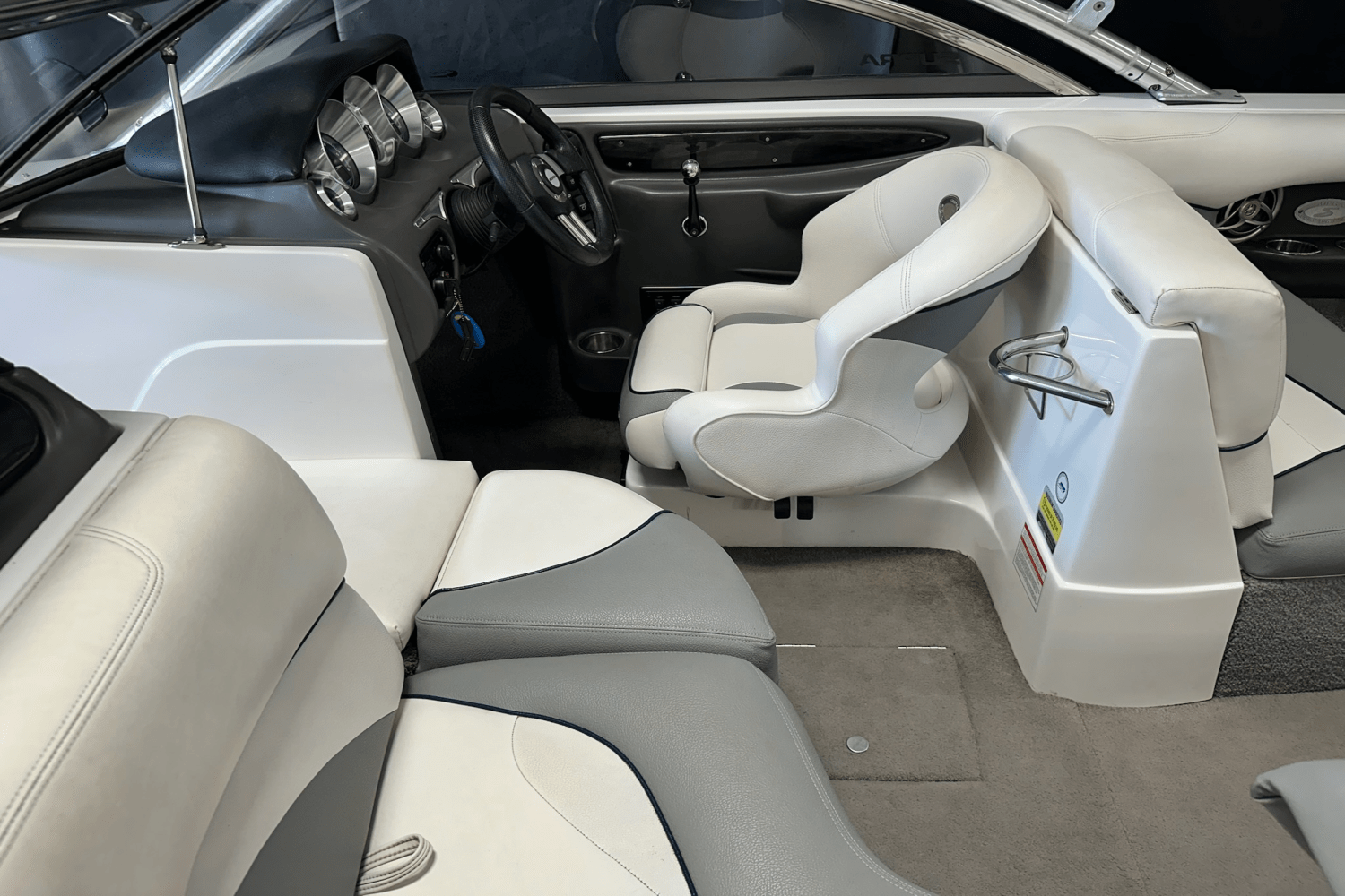 2008 Supra 22 SSV Image Thumbnail #4