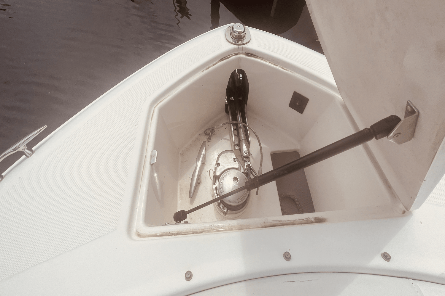 2017 Regal 2800 BOWRIDER Image Thumbnail #45
