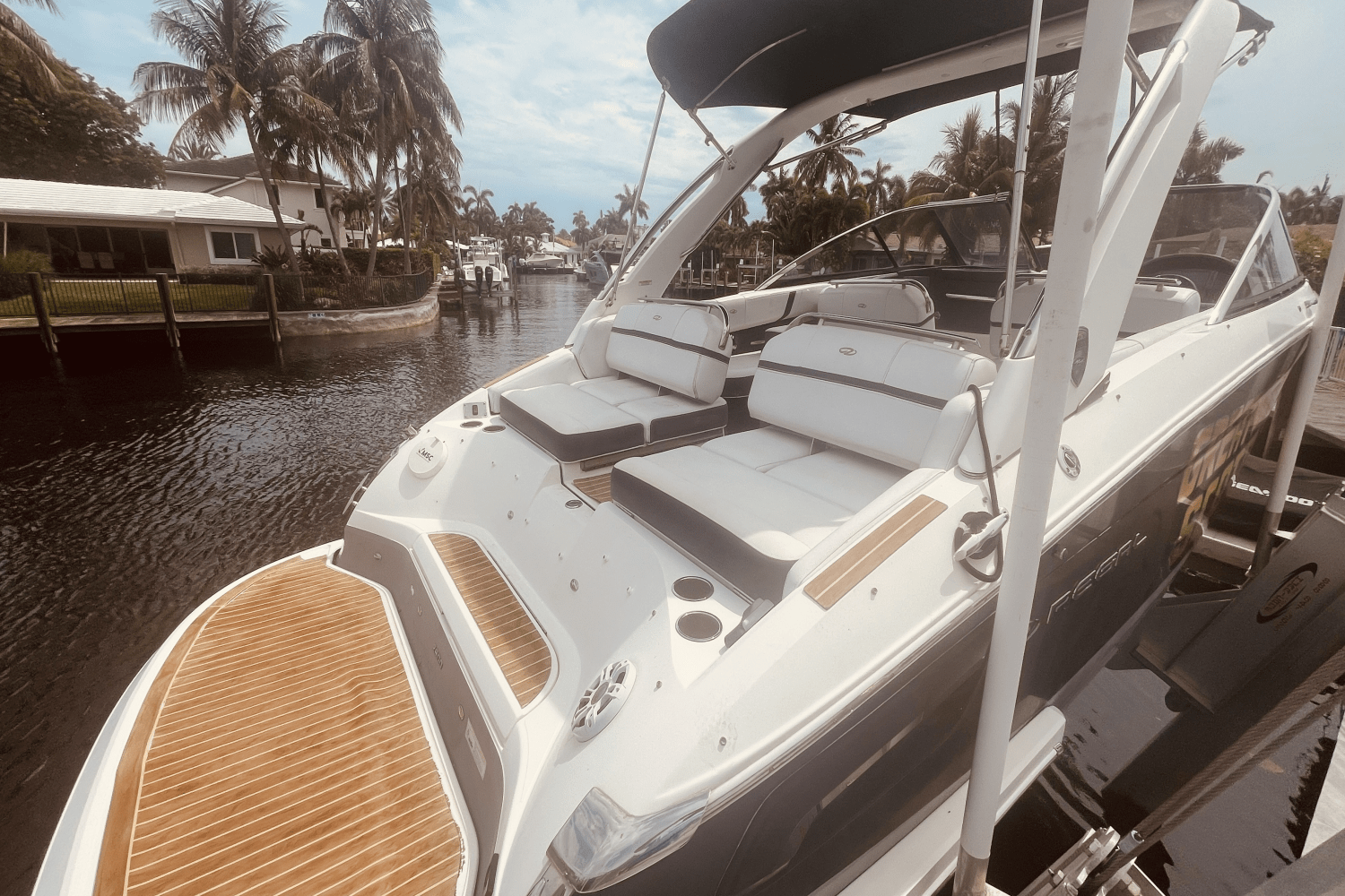 2017 Regal 2800 BOWRIDER Image Thumbnail #15