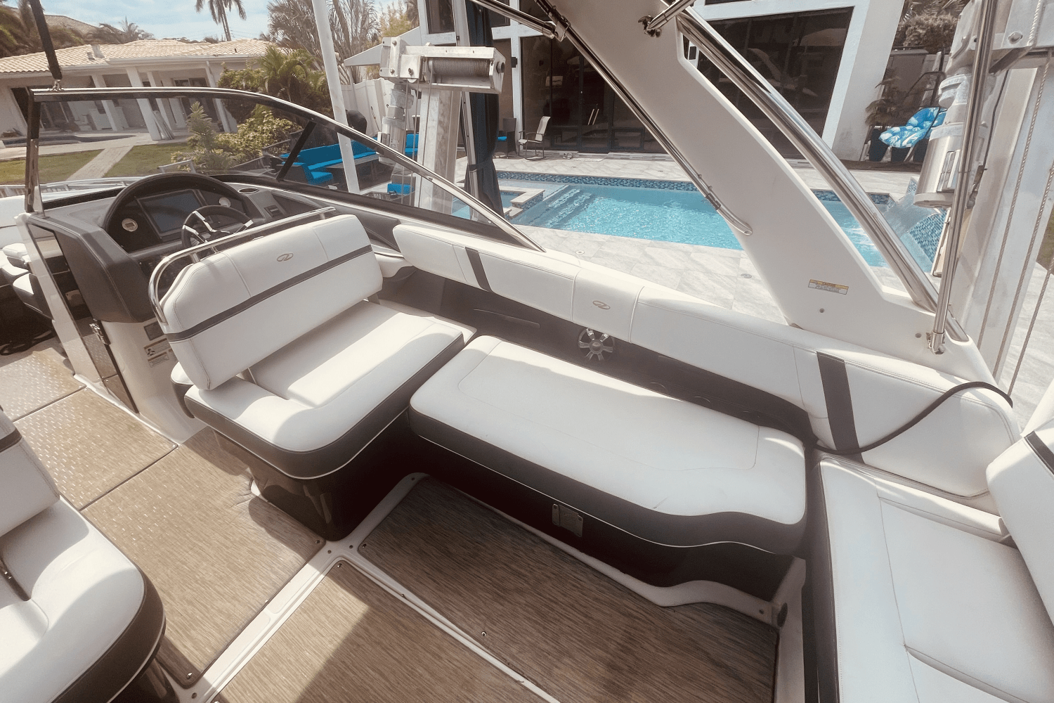 2017 Regal 2800 BOWRIDER Image Thumbnail #20