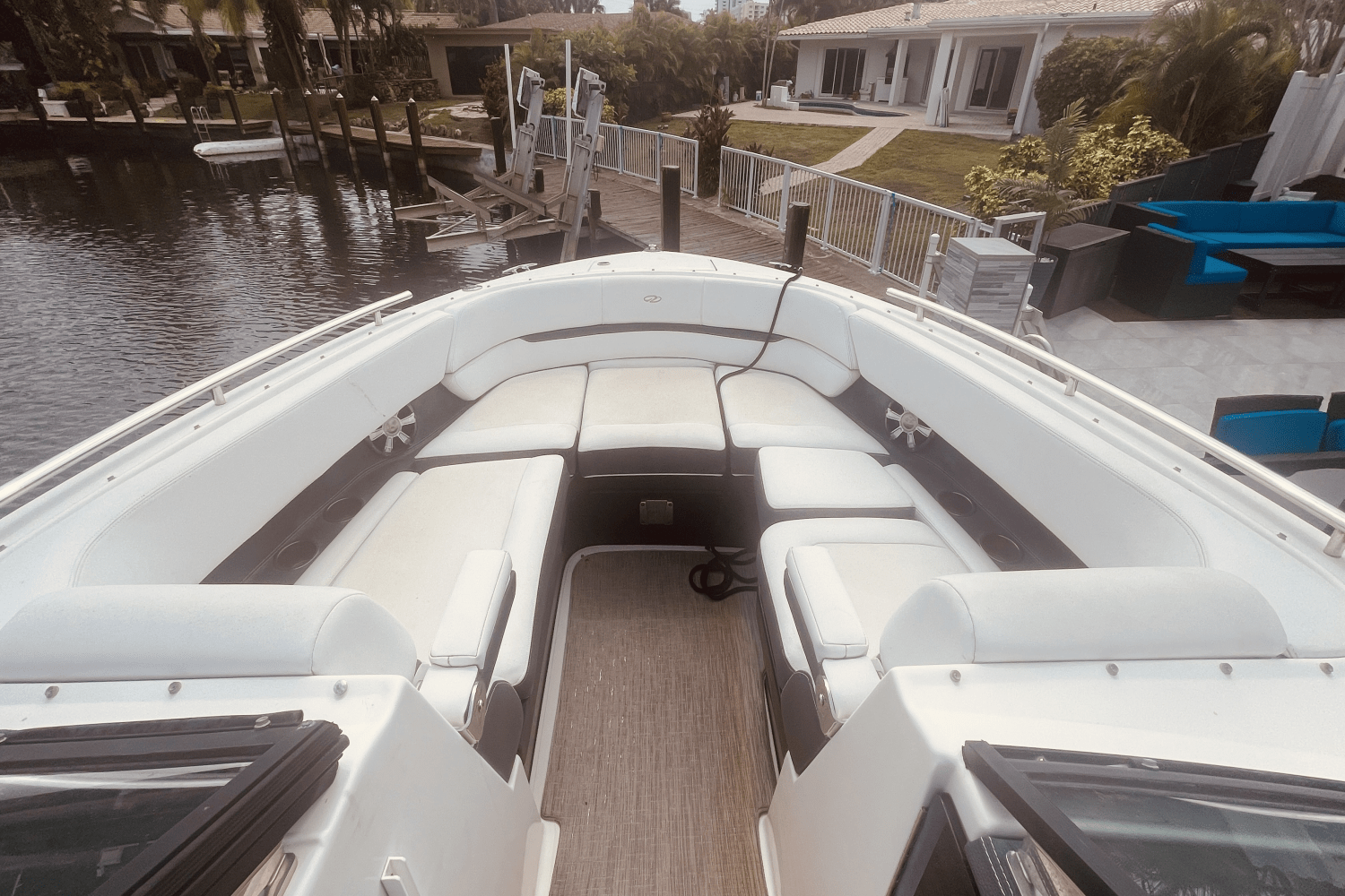 2017 Regal 2800 BOWRIDER Image Thumbnail #42