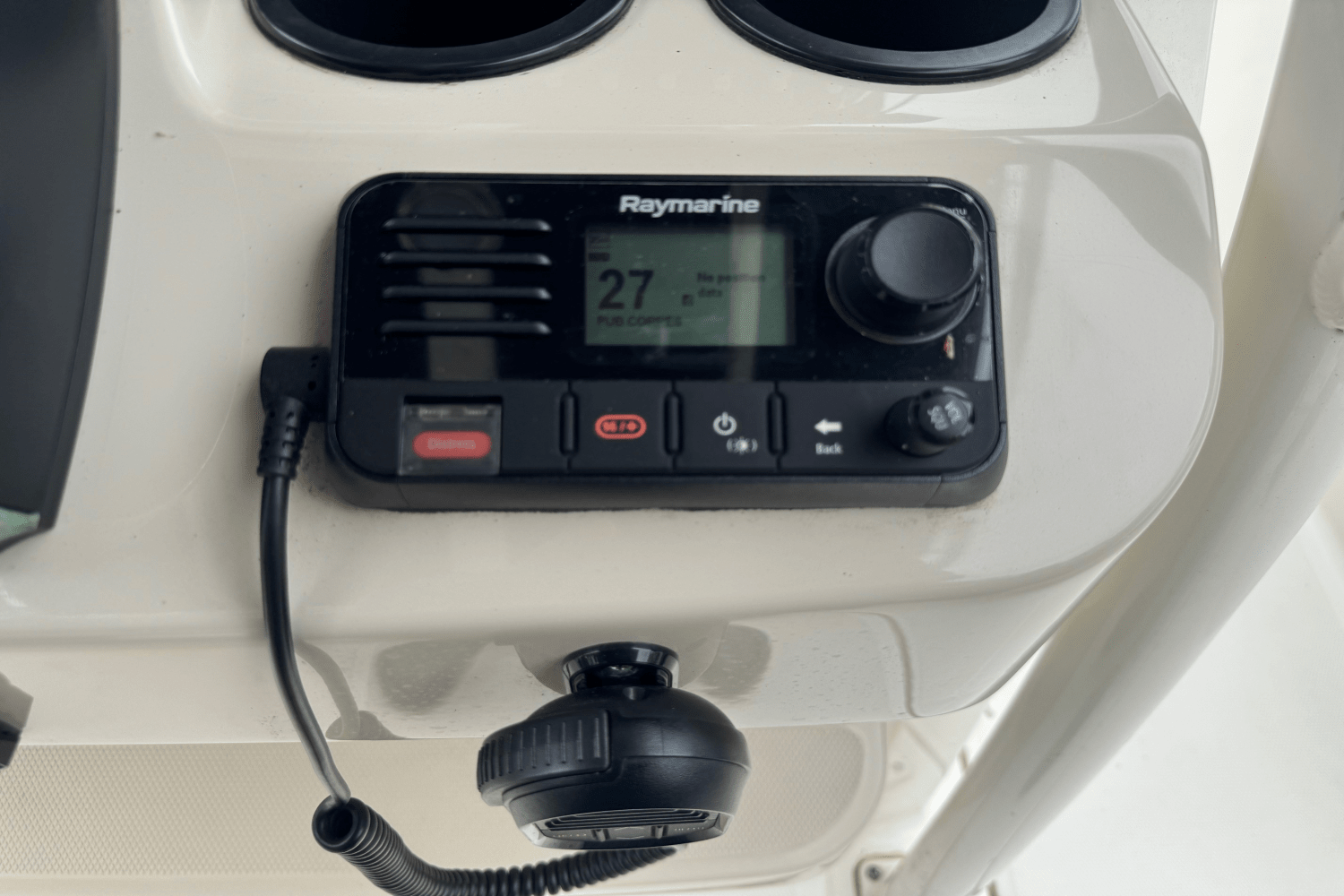 2019 Boston Whaler 210 MONTAUK Image Thumbnail #10