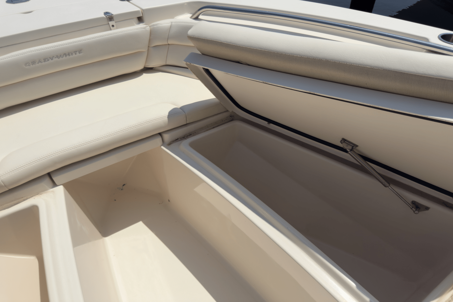 2020 Grady-White Fisherman 236 Image Thumbnail #17