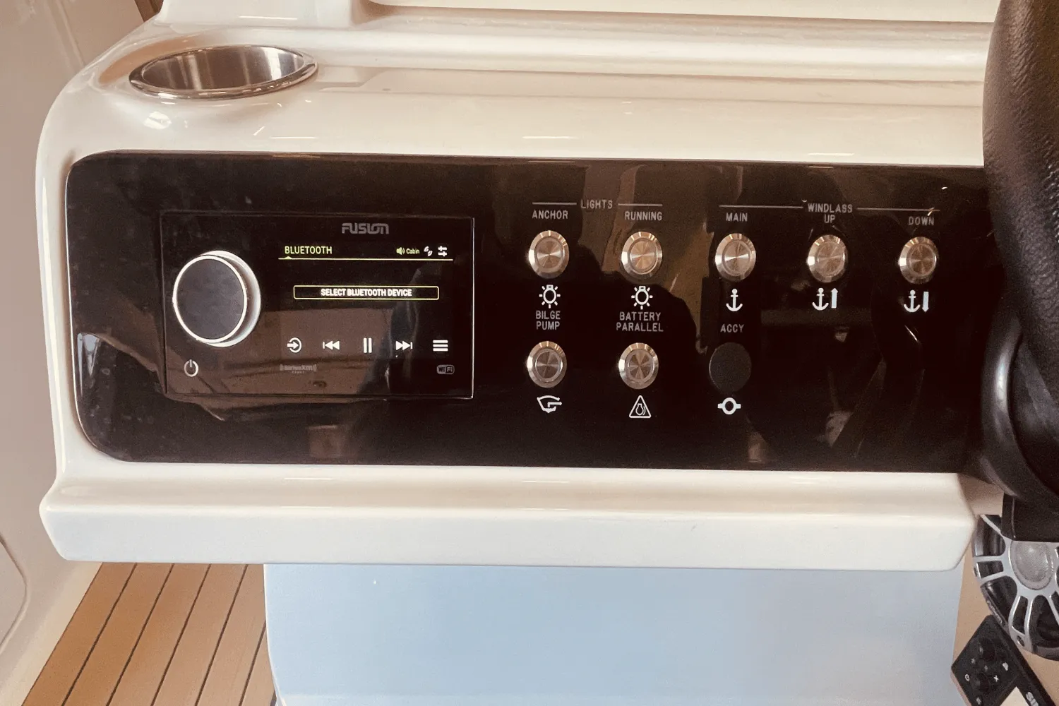 2024 Sea Ray 310 SLX OB Image Thumbnail #33