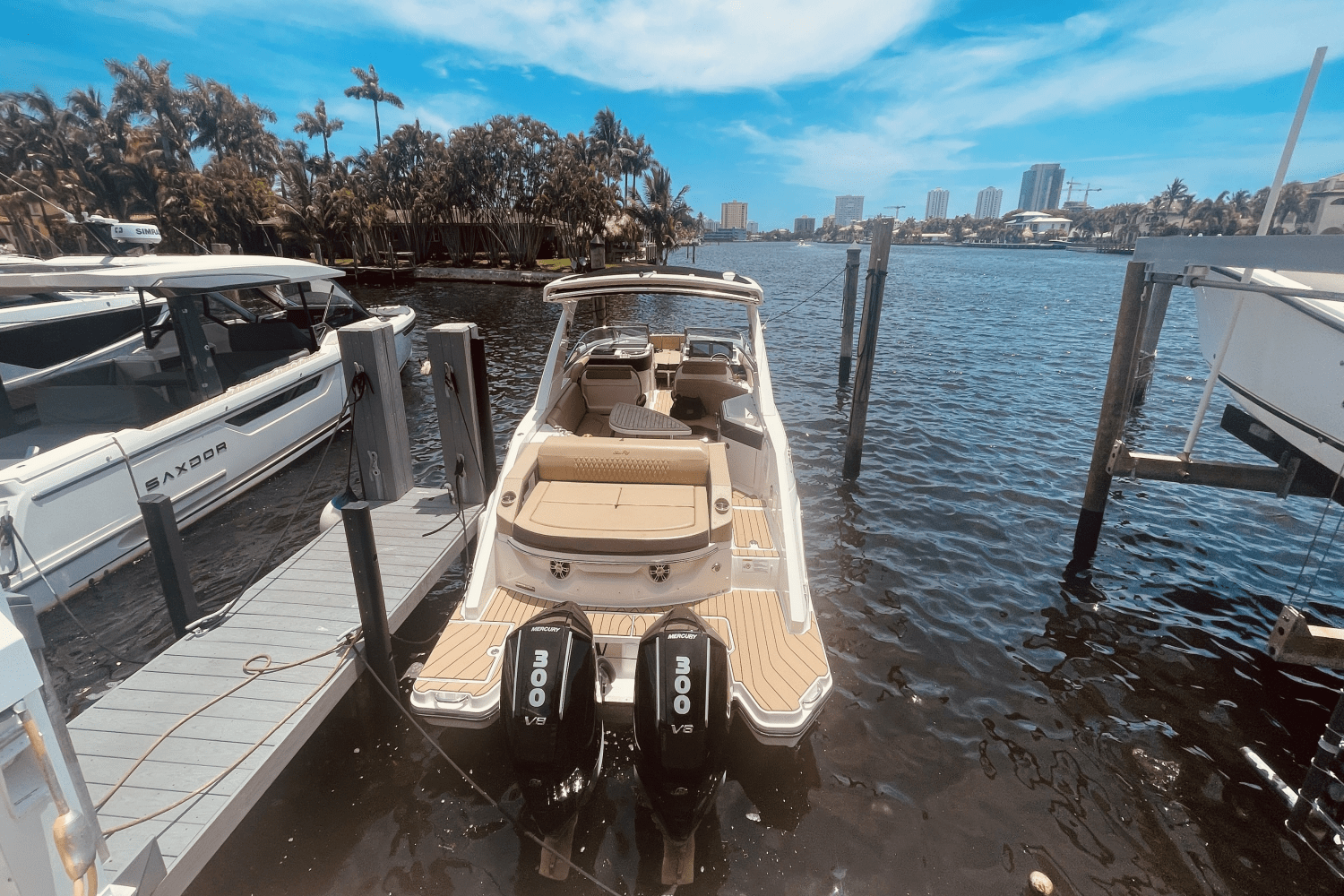2024 Sea Ray 310 SLX OB Image Thumbnail #17