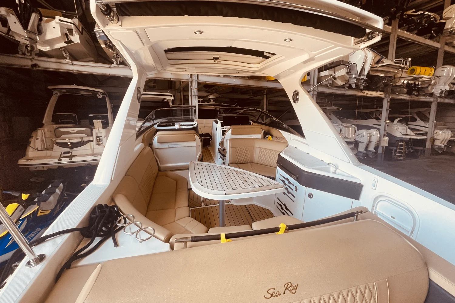 2024 Sea Ray 310 SLX OB Image Thumbnail #59