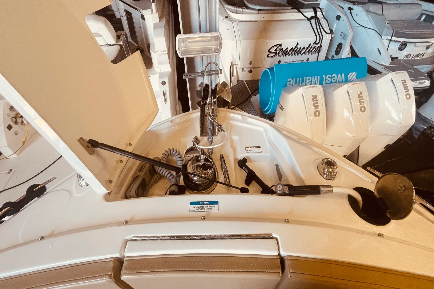 2024 Sea Ray 310 SLX OB Image Thumbnail #39