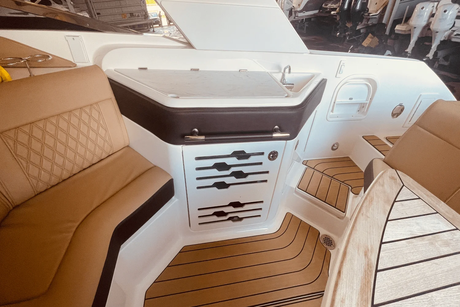 2024 Sea Ray 310 SLX OB Image Thumbnail #53