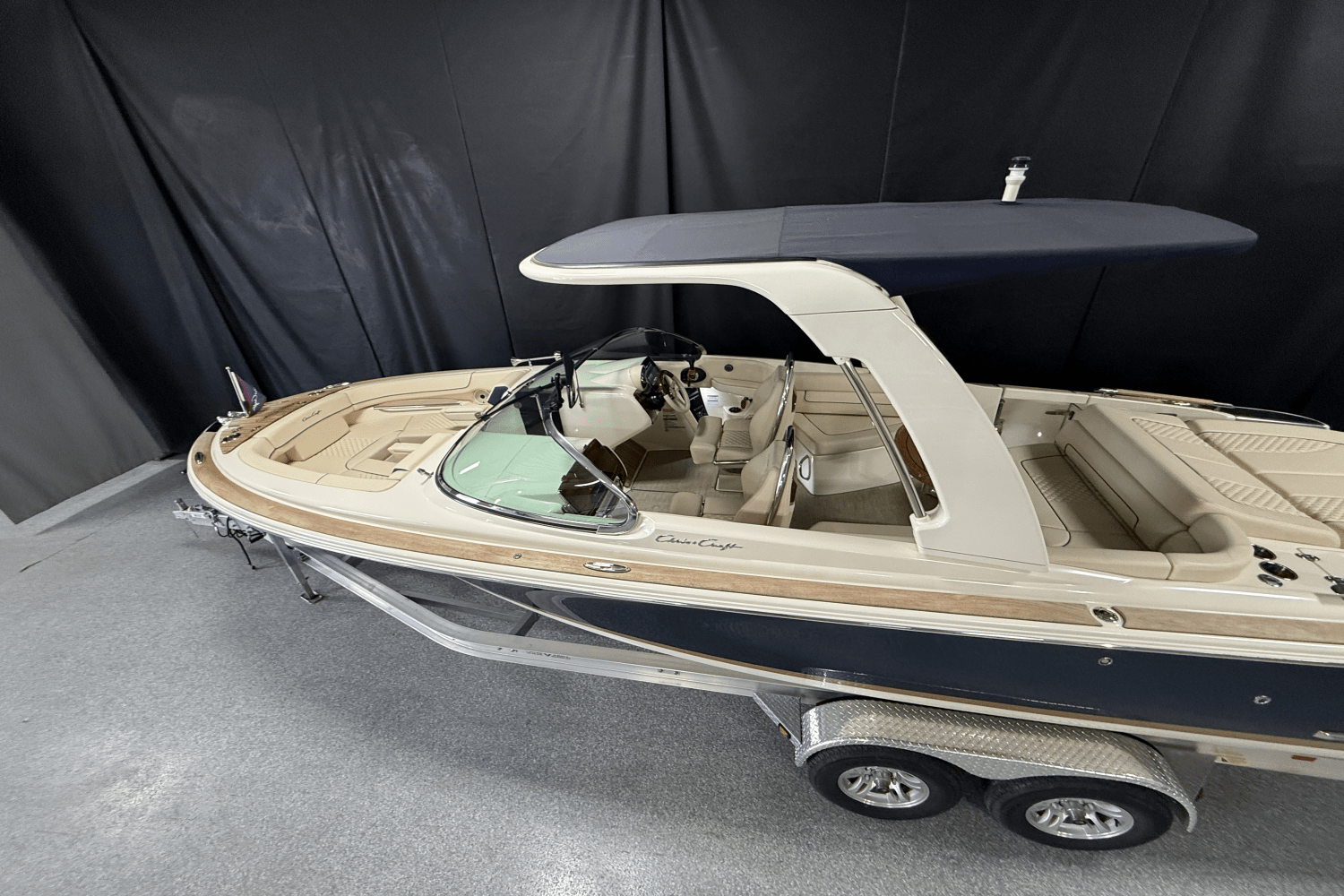 2021 Chris-Craft LAUNCH Image Thumbnail #5