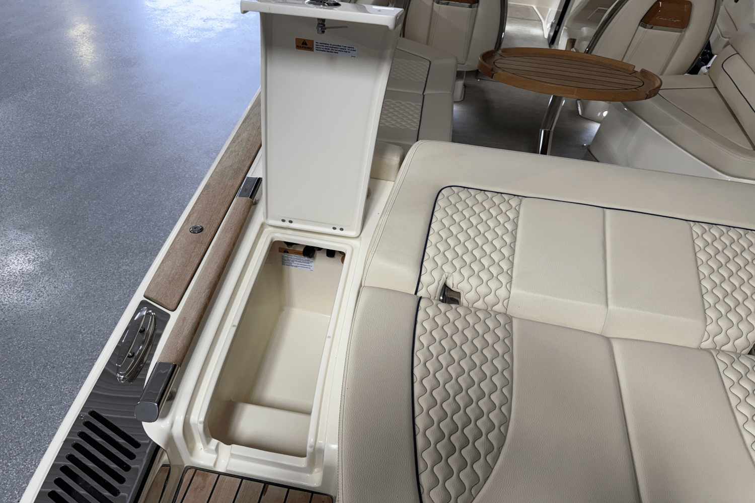 2021 Chris-Craft LAUNCH Image Thumbnail #25