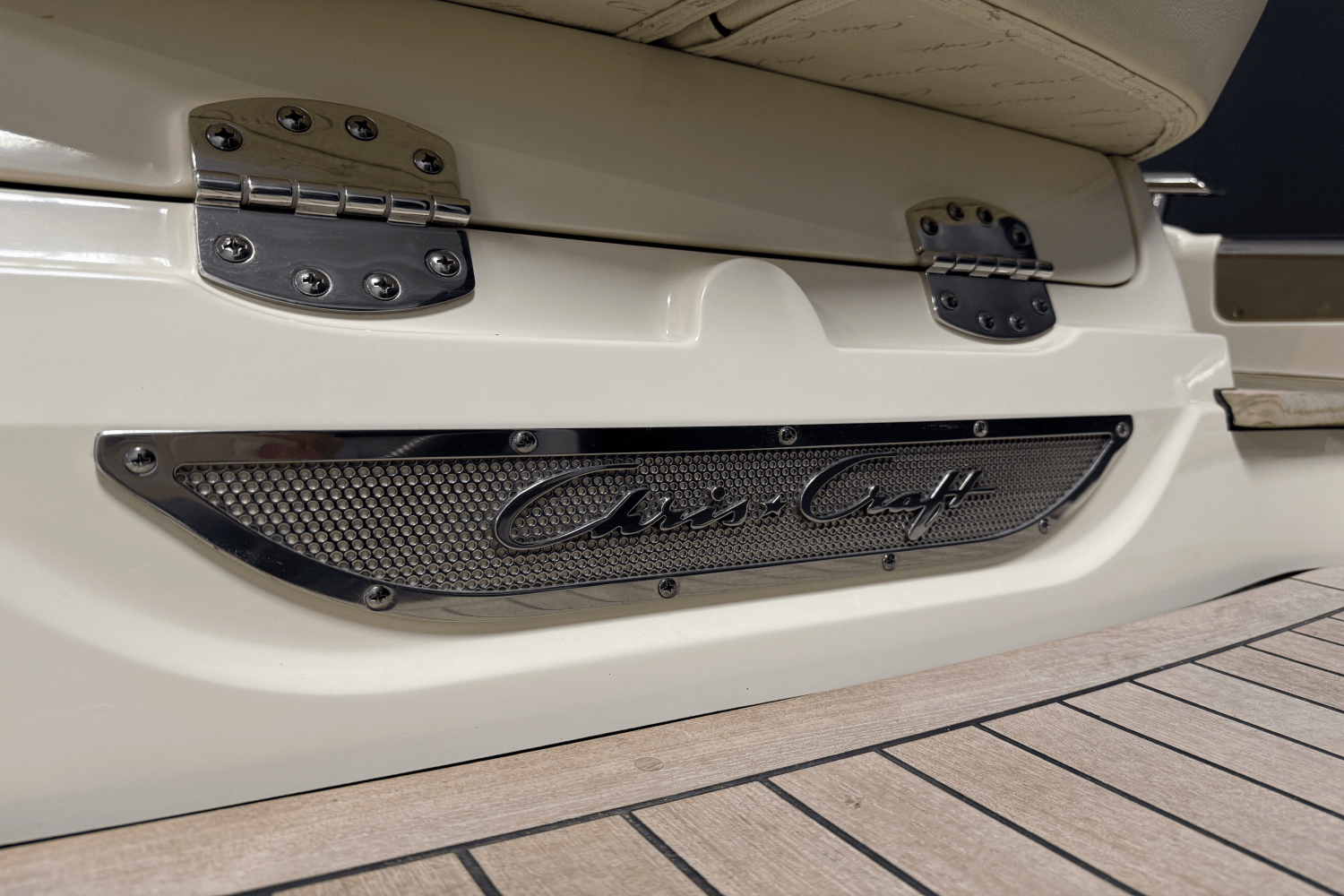 2021 Chris-Craft LAUNCH Image Thumbnail #19
