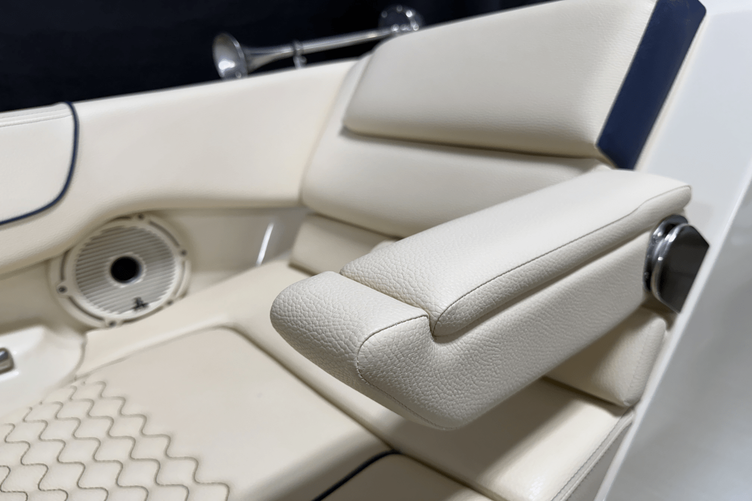 2021 Chris-Craft LAUNCH Image Thumbnail #97