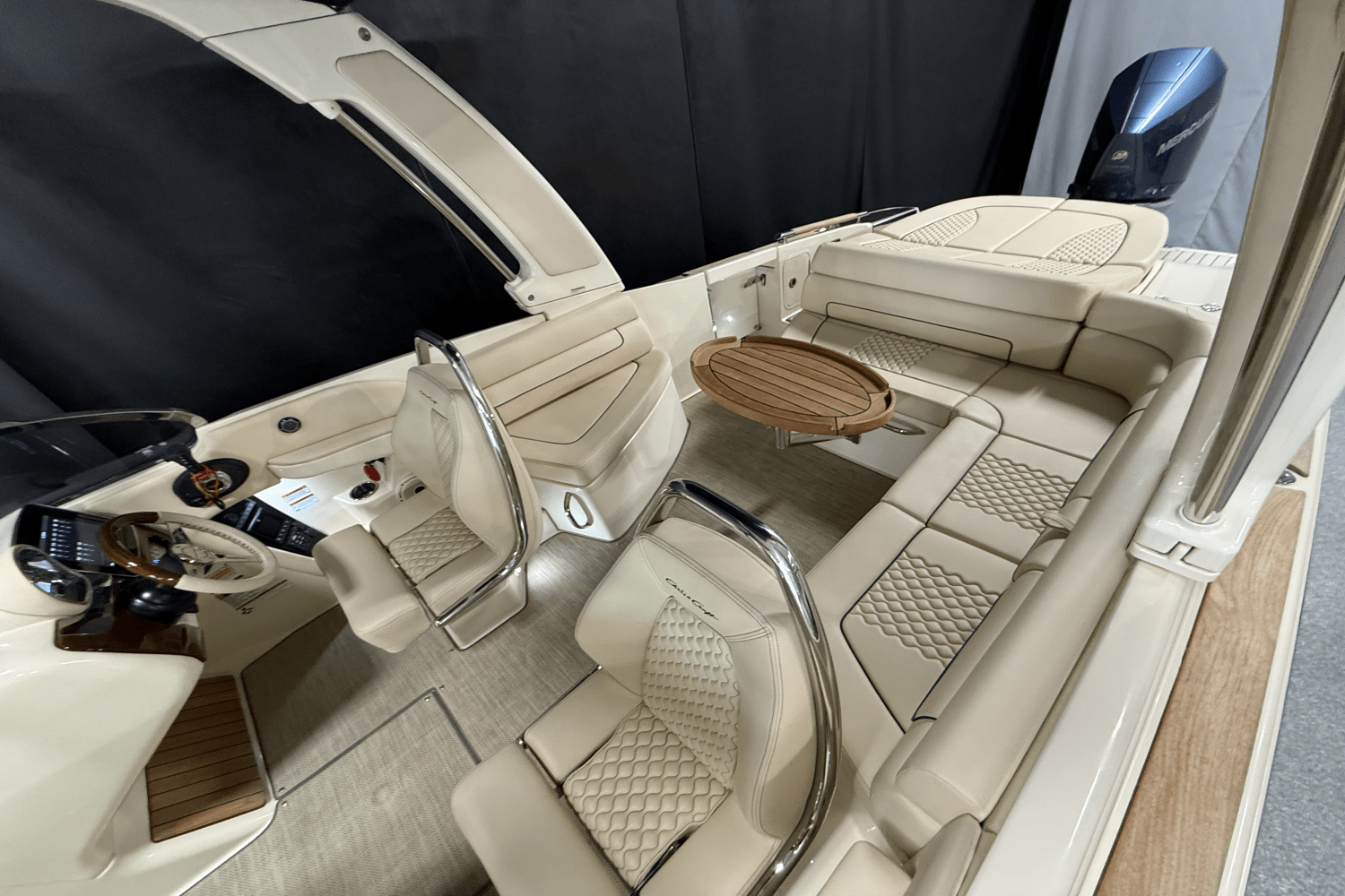 2021 Chris-Craft LAUNCH Image Thumbnail #9