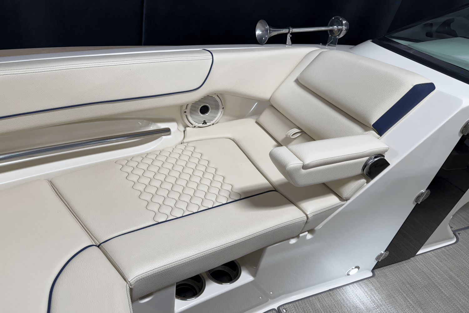 2021 Chris-Craft LAUNCH Image Thumbnail #96