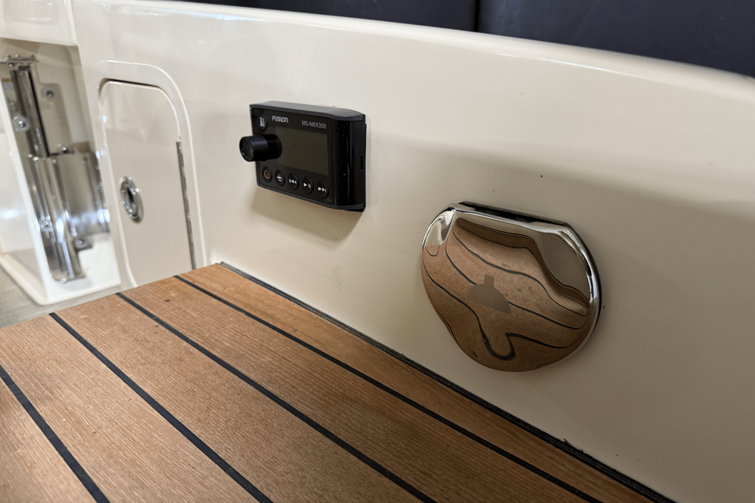 2021 Chris-Craft LAUNCH Image Thumbnail #29