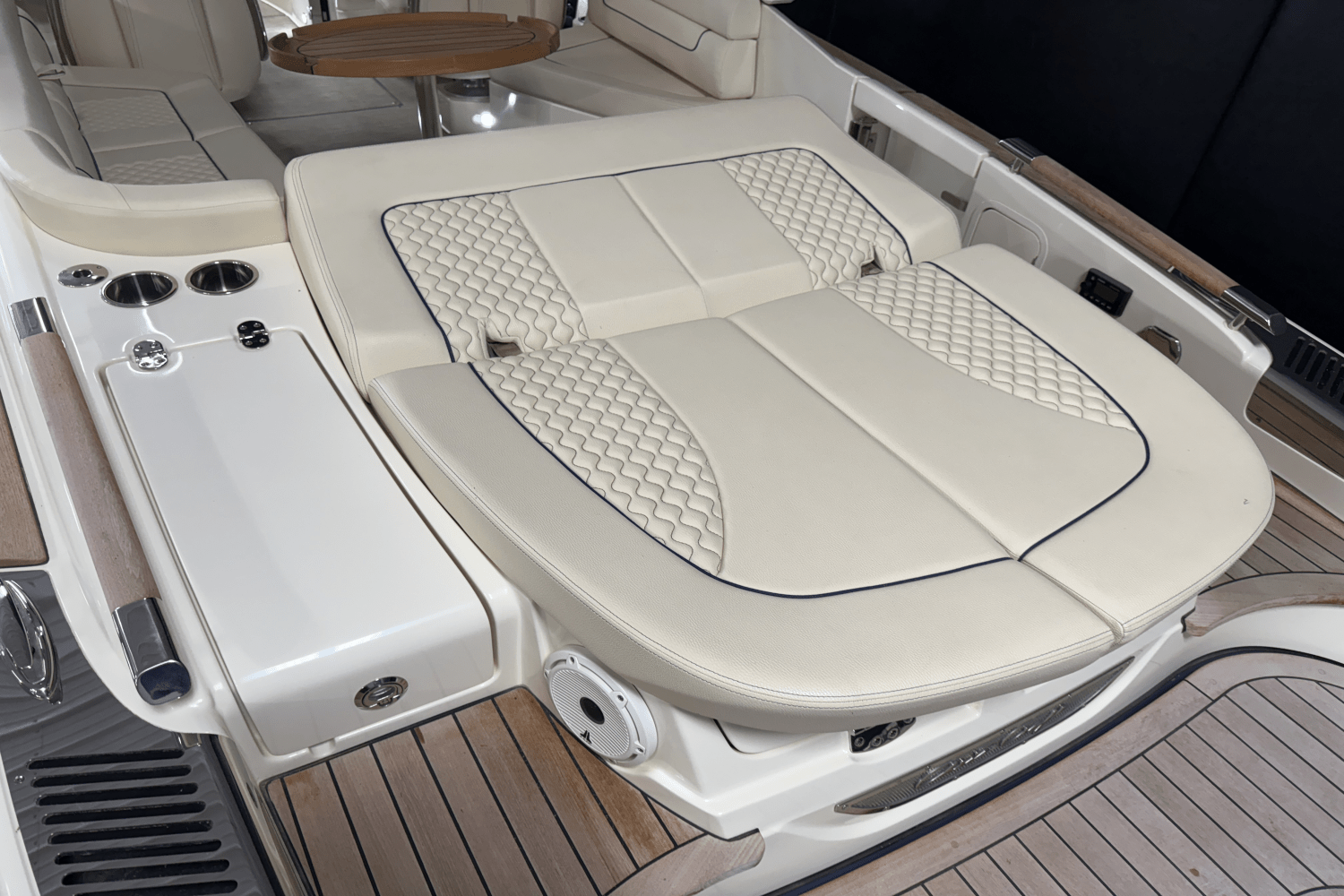 2021 Chris-Craft LAUNCH Image Thumbnail #24