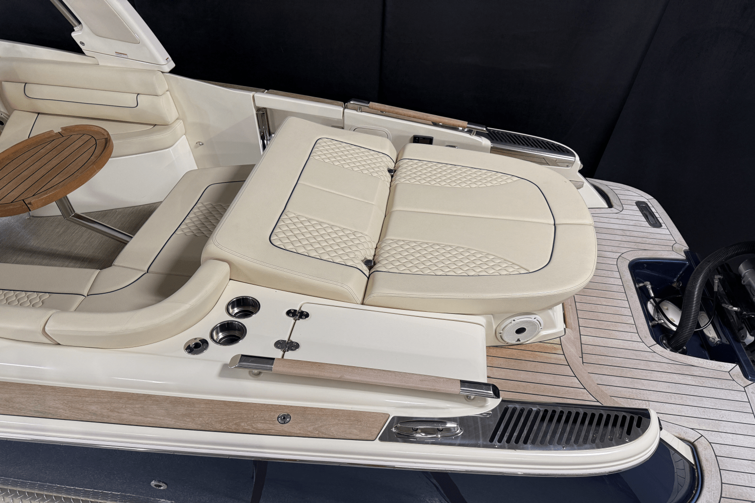 2021 Chris-Craft LAUNCH Image Thumbnail #8
