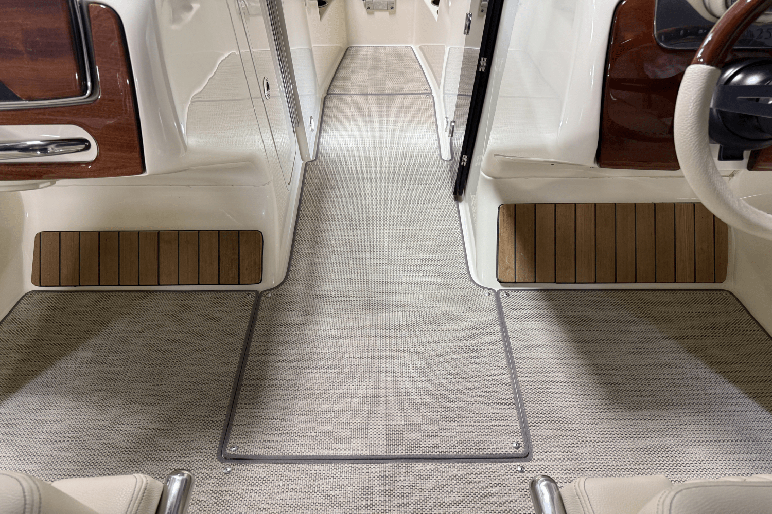 2021 Chris-Craft LAUNCH Image Thumbnail #82