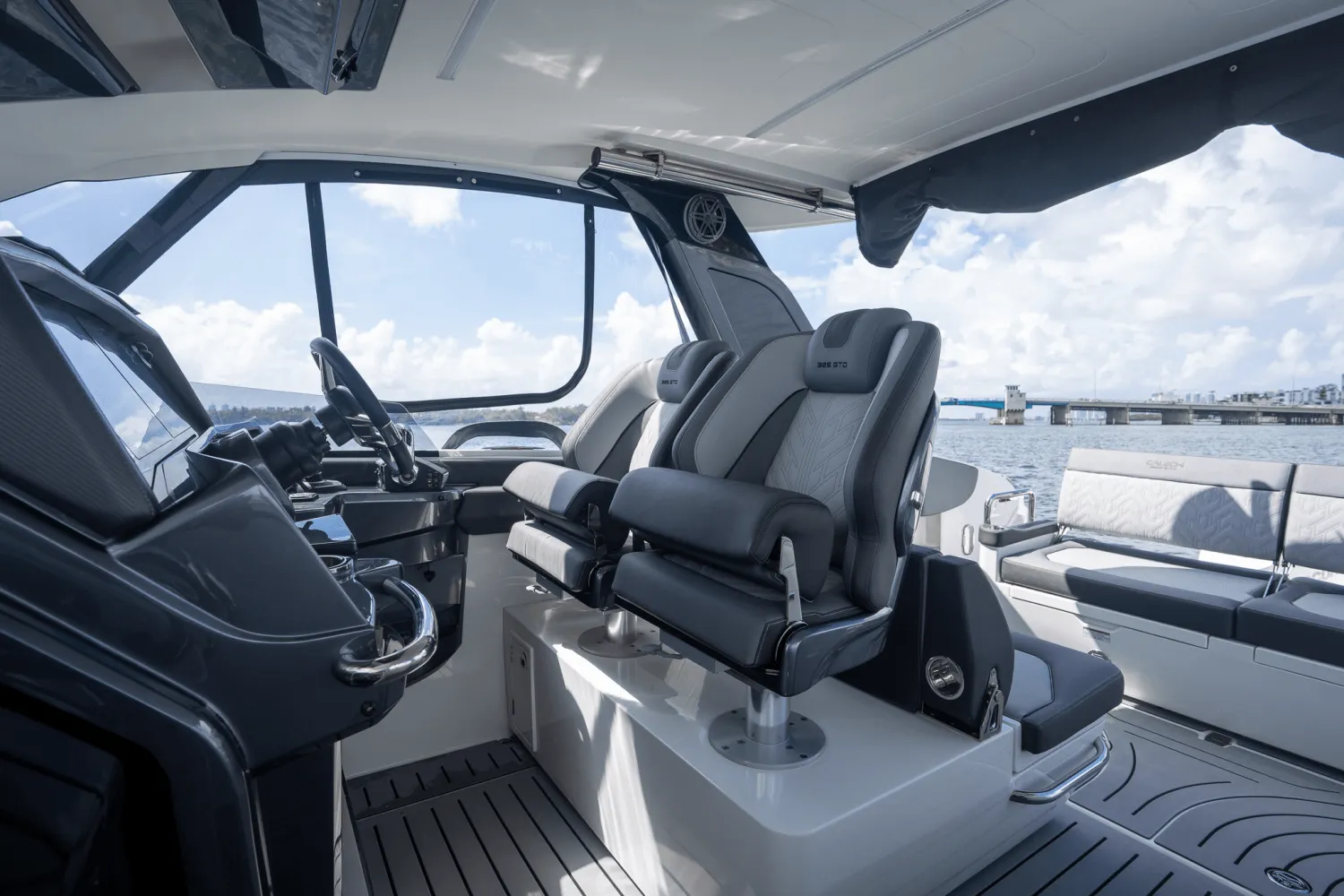 2024 Galeon 325 GTO Image Thumbnail #35