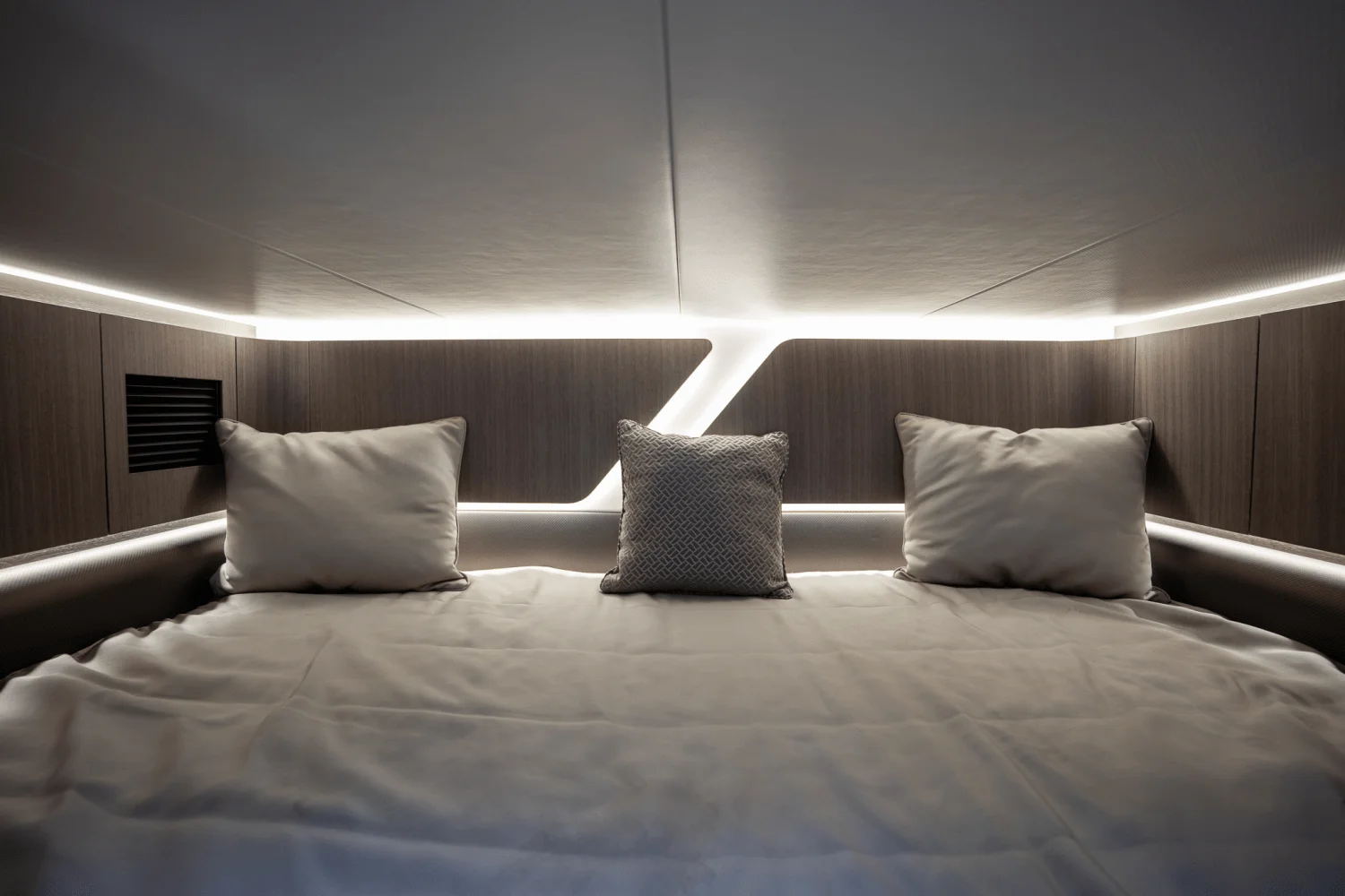 2024 Galeon 325 GTO Image Thumbnail #24