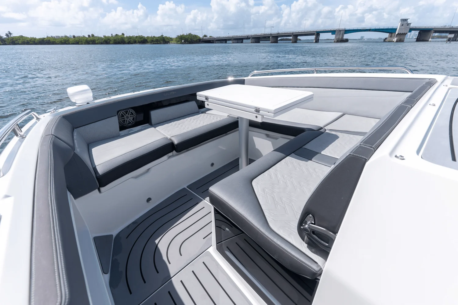 2024 Galeon 325 GTO Image Thumbnail #4