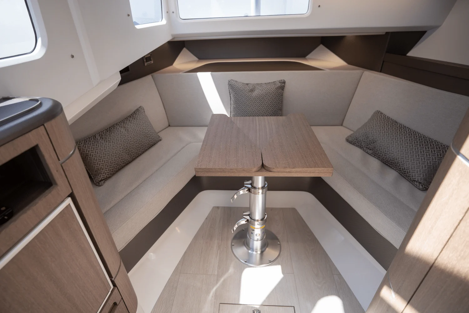 2024 Galeon 325 GTO Image Thumbnail #20