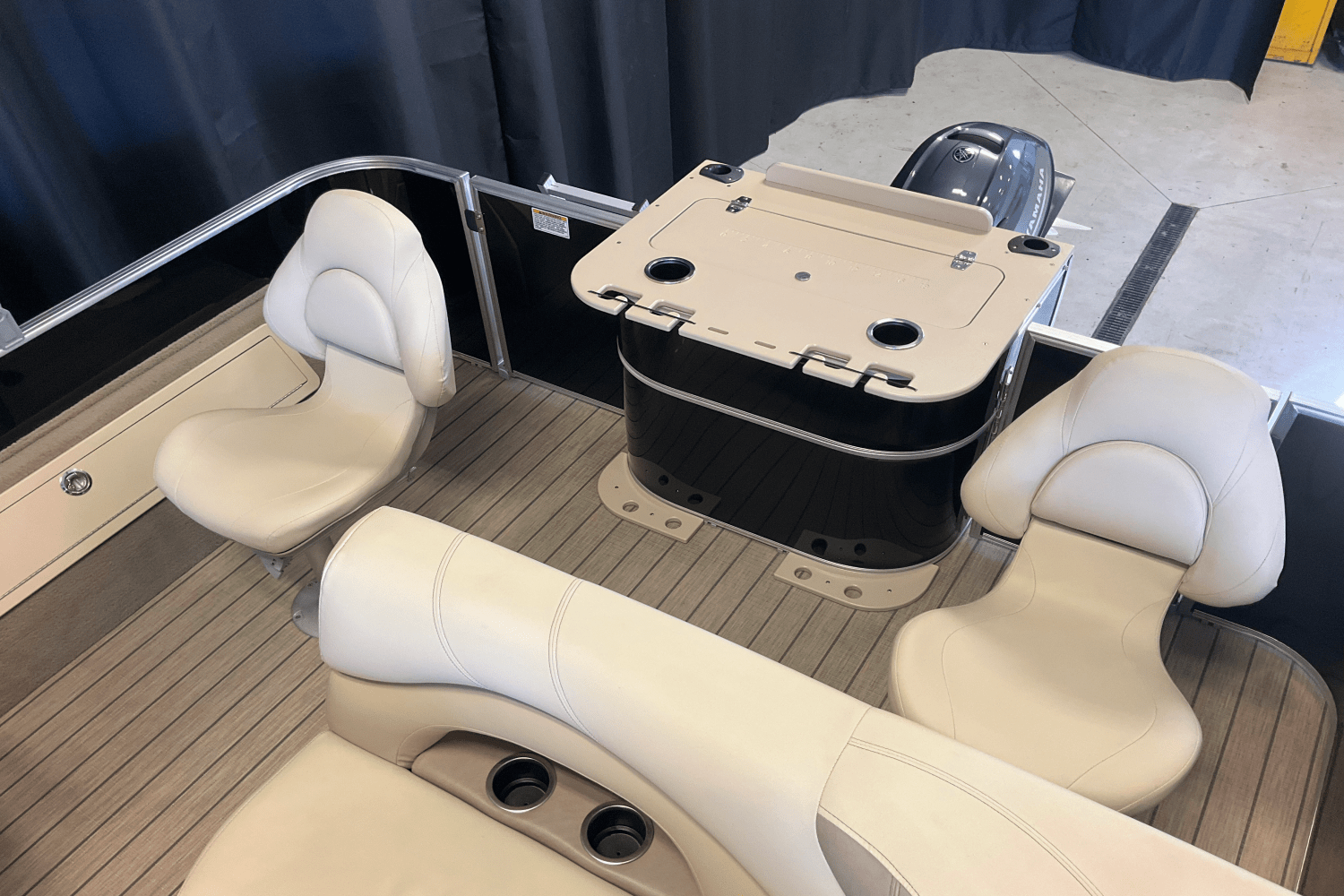 2018 Sylvan 8520 CNF Image Thumbnail #56