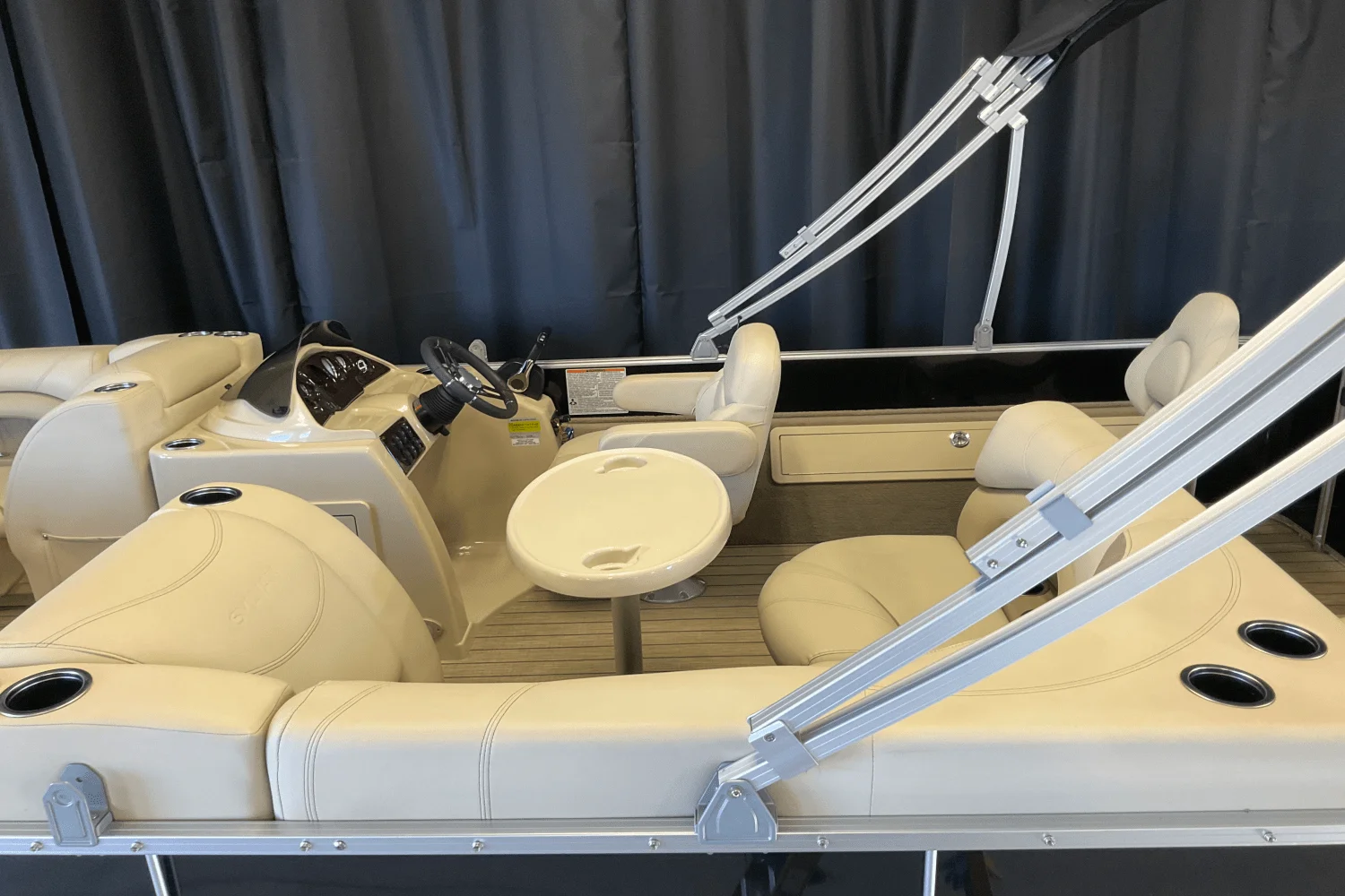 2018 Sylvan 8520 CNF Image Thumbnail #3