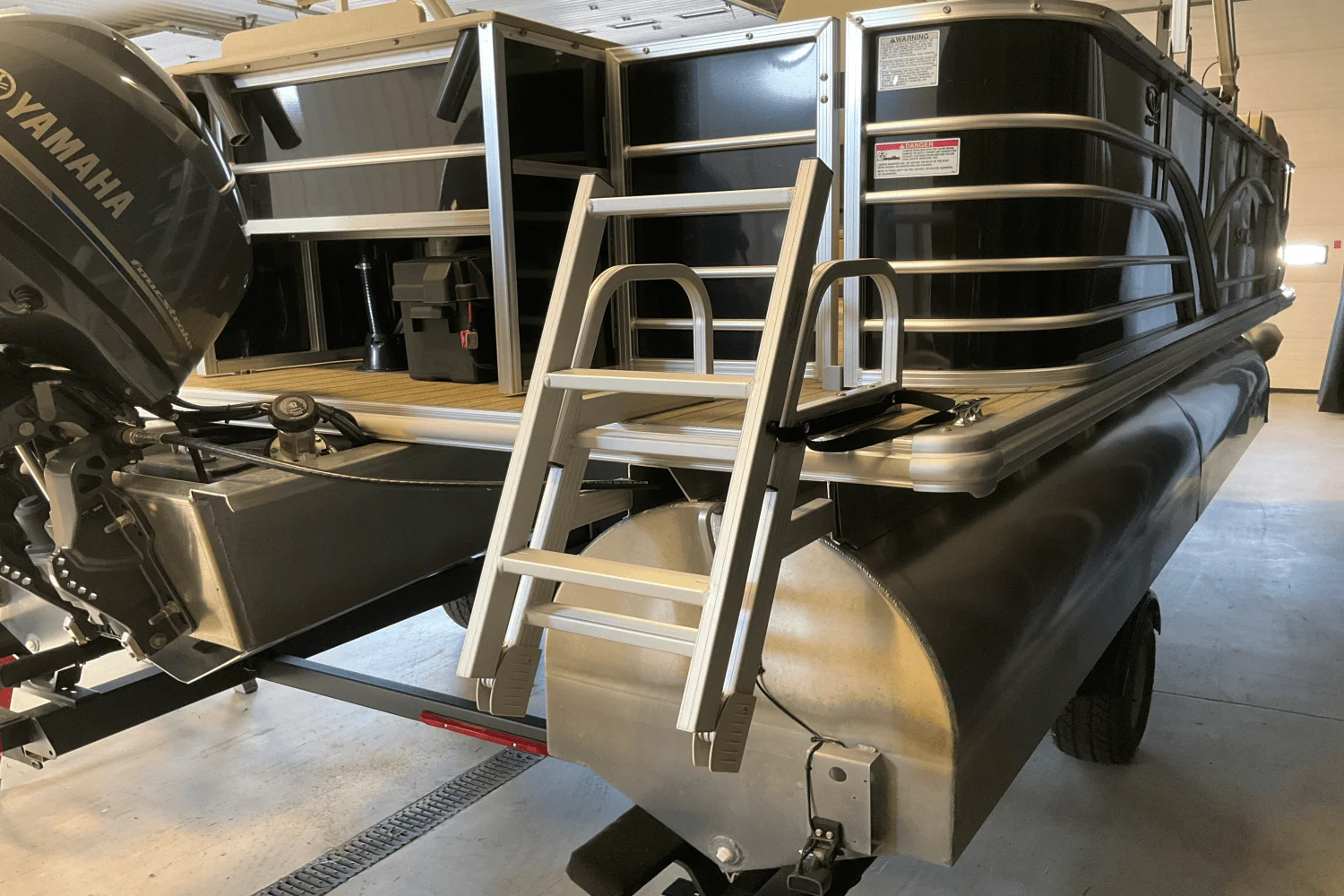 2018 Sylvan 8520 CNF Image Thumbnail #13