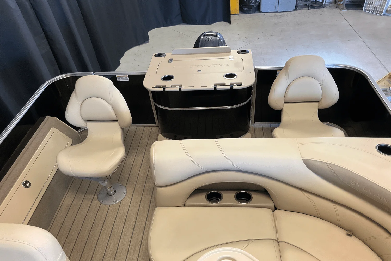 2018 Sylvan 8520 CNF Image Thumbnail #54